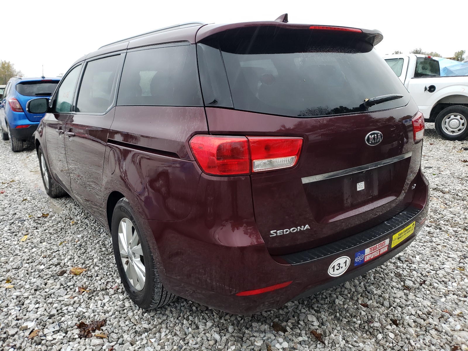 Photo 3 from auction – 2015 KIA SEDONA LX with VIN KNDMB5C10F6045166