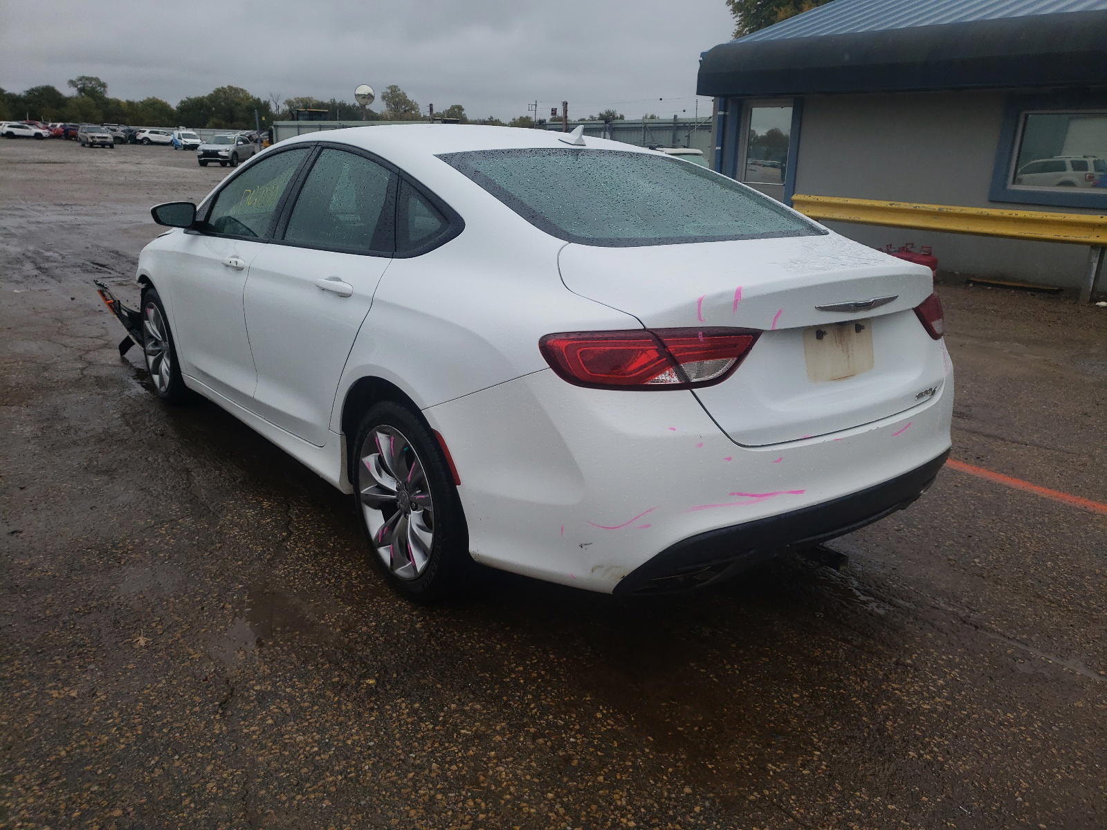 Photo 3 from auction – 2015 CHRYSLER 200 S with VIN 1C3CCCBG5FN542937