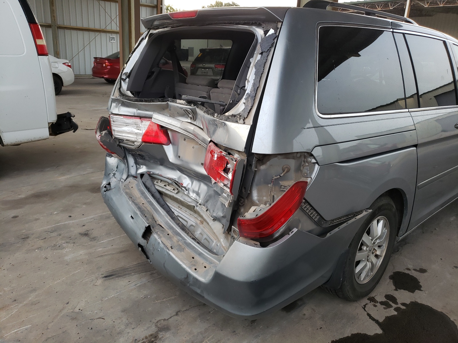 Photo 9 from auction – 2008 HONDA ODYSSEY EX with VIN 5FNRL38438B110156