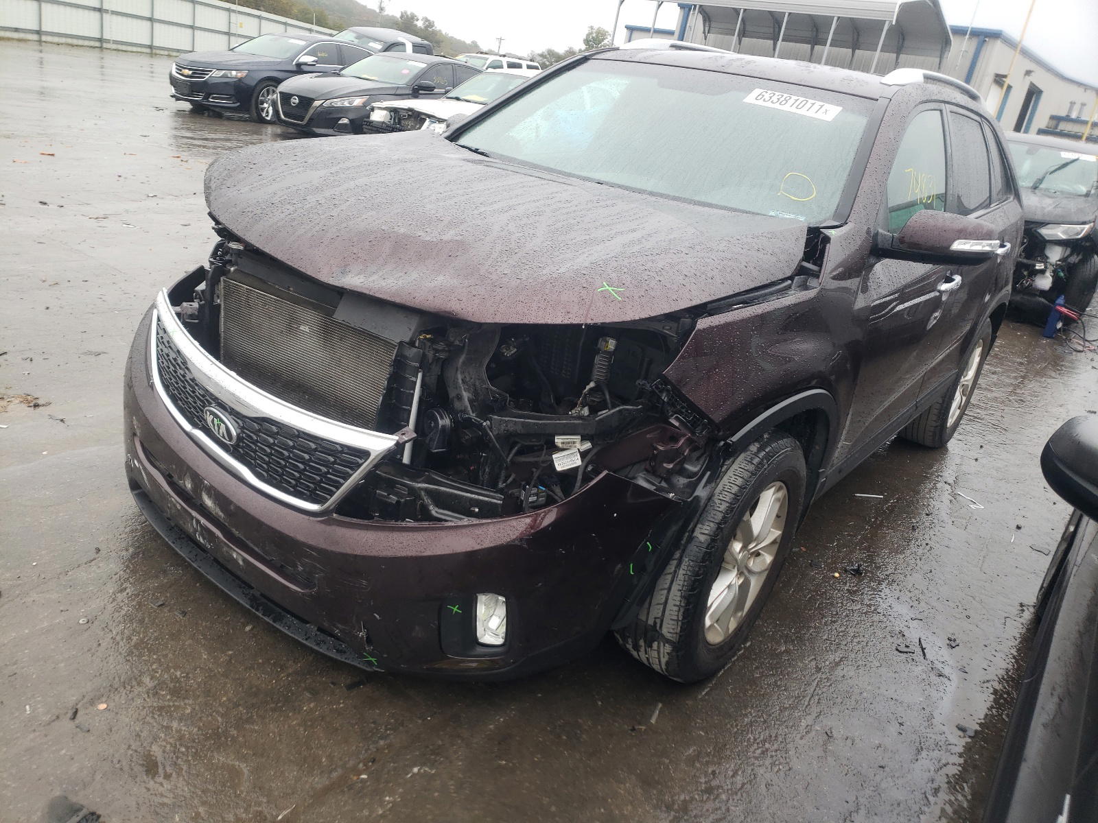 Photo 2 from auction – 2015 KIA SORENTO LX with VIN 5XYKT3A67FG569063