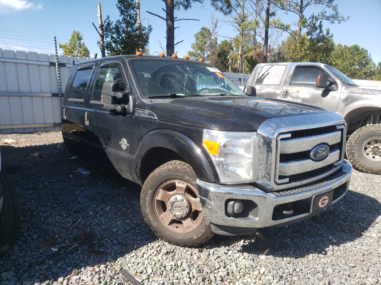 FORD F250 SUPER 2016 with VIN 1FT7W2AT3GEC32493 - Photo from auction