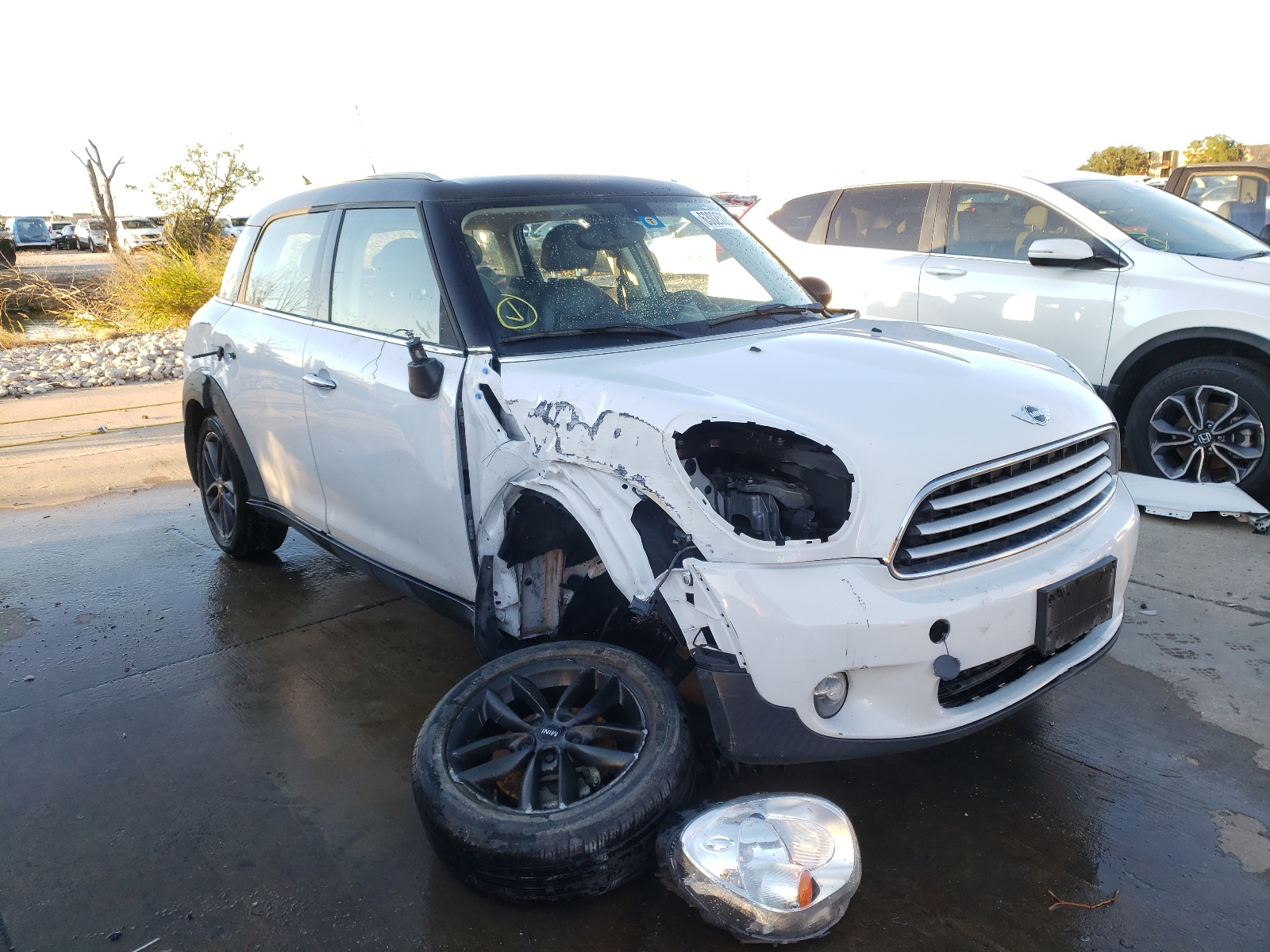 Zdjęcie 1 z aukcji – 2014 MINI COOPER COU z VIN WMWZB3C51EWR41176