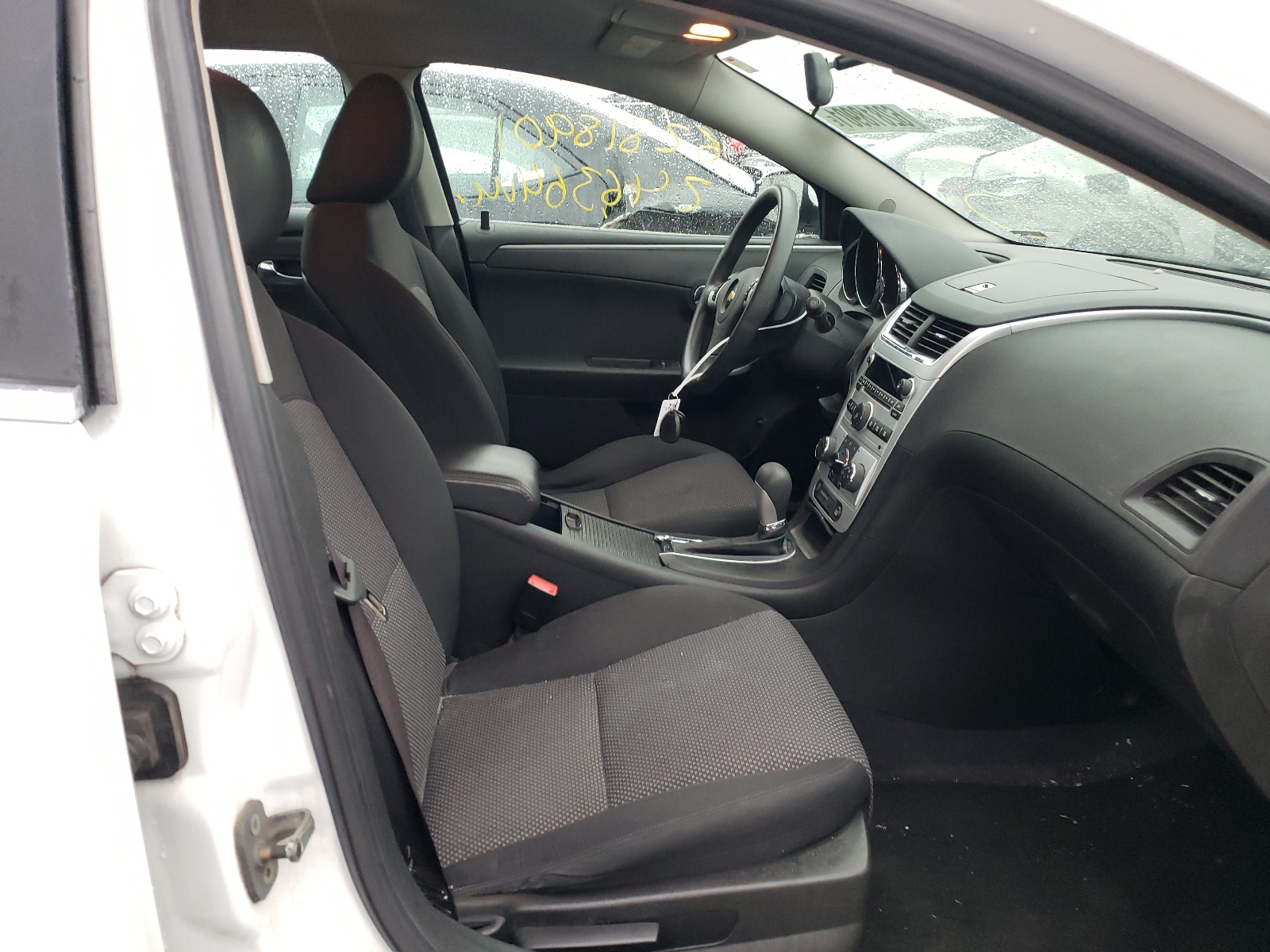 Photo 5 from auction – 2010 CHEVROLET MALIBU 1LT with VIN 1G1ZC5E08AF308920