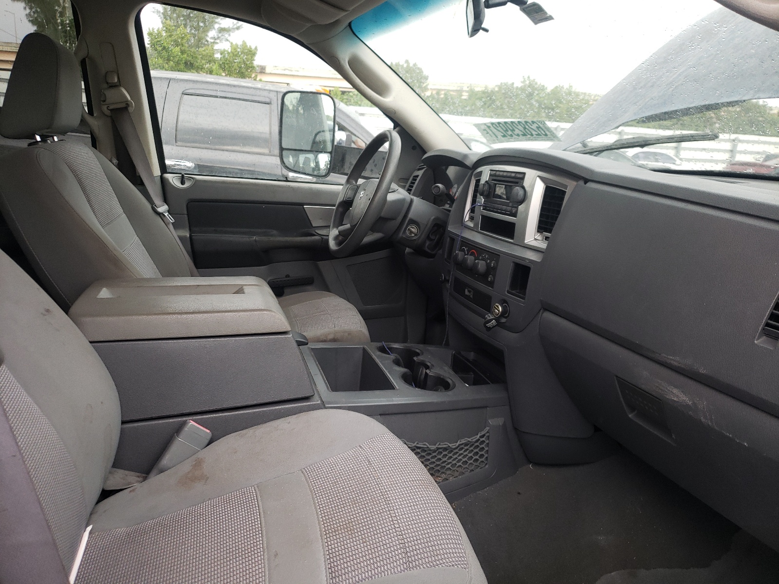 Photo 5 from auction – 2008 DODGE RAM 1500 S with VIN 1D7HA18238J112556