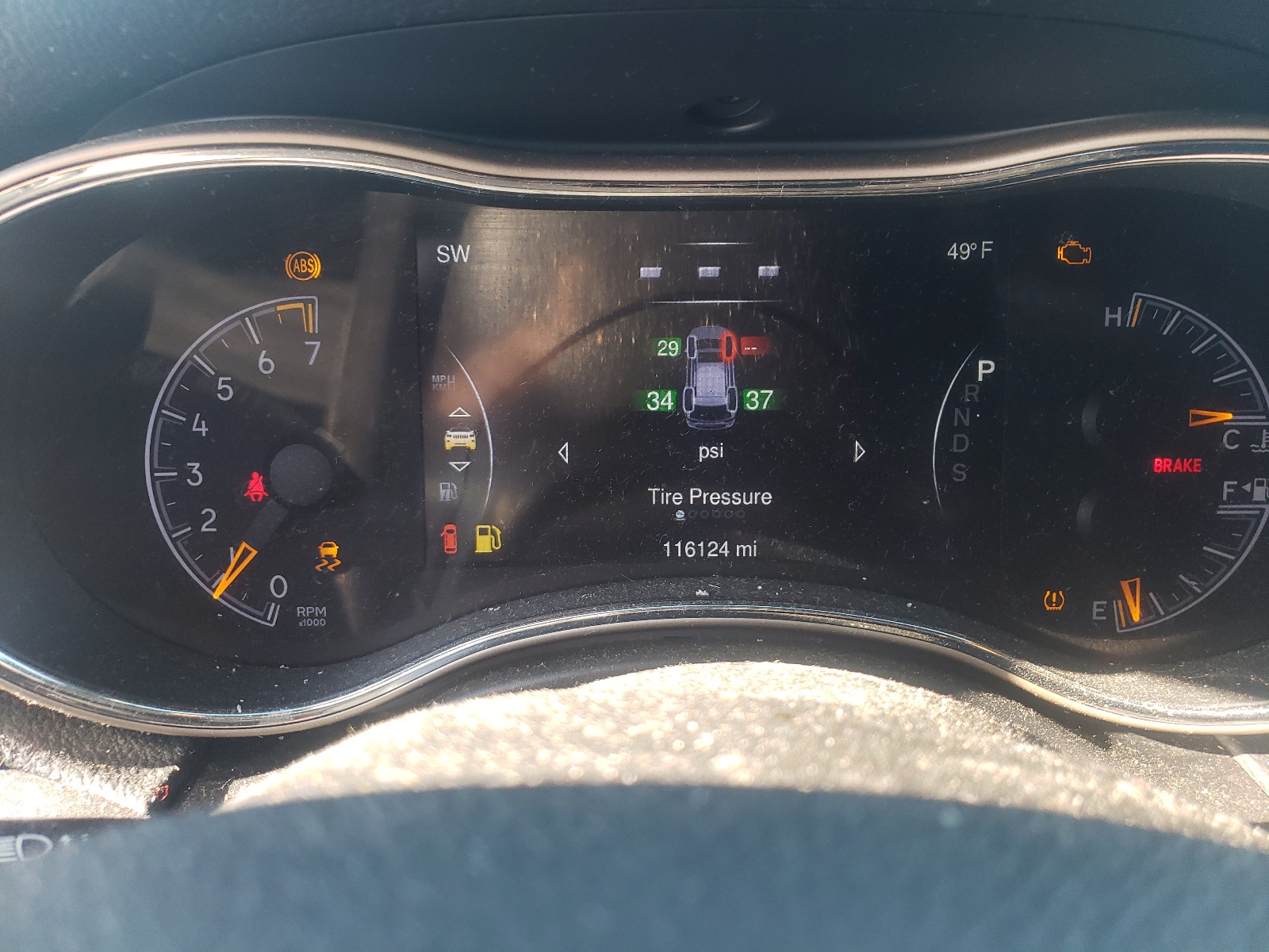 Photo 8 from auction – 2015 JEEP GRAND CHER with VIN 1C4RJFAG7FC821056