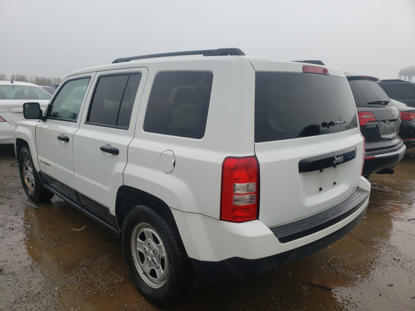 Photo 3 from auction – 2015 JEEP PATRIOT with VIN 1C4NJPBA6FD399354
