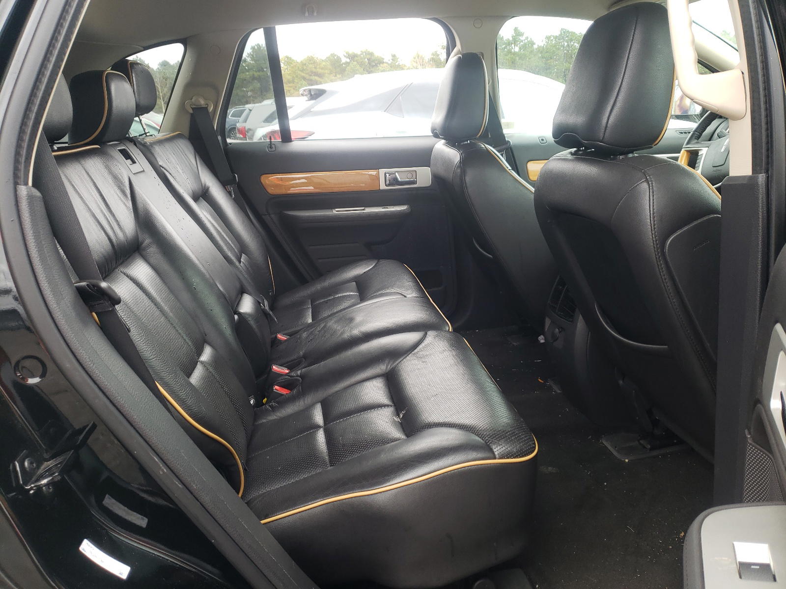 Photo 6 from auction – 2009 LINCOLN MKX with VIN 2LMDU68C39BJ10656
