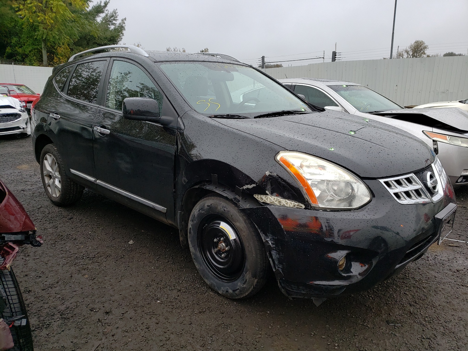NISSAN ROGUE S 2011 with VIN JN8AS5MV6BW669055 - Photo from auction