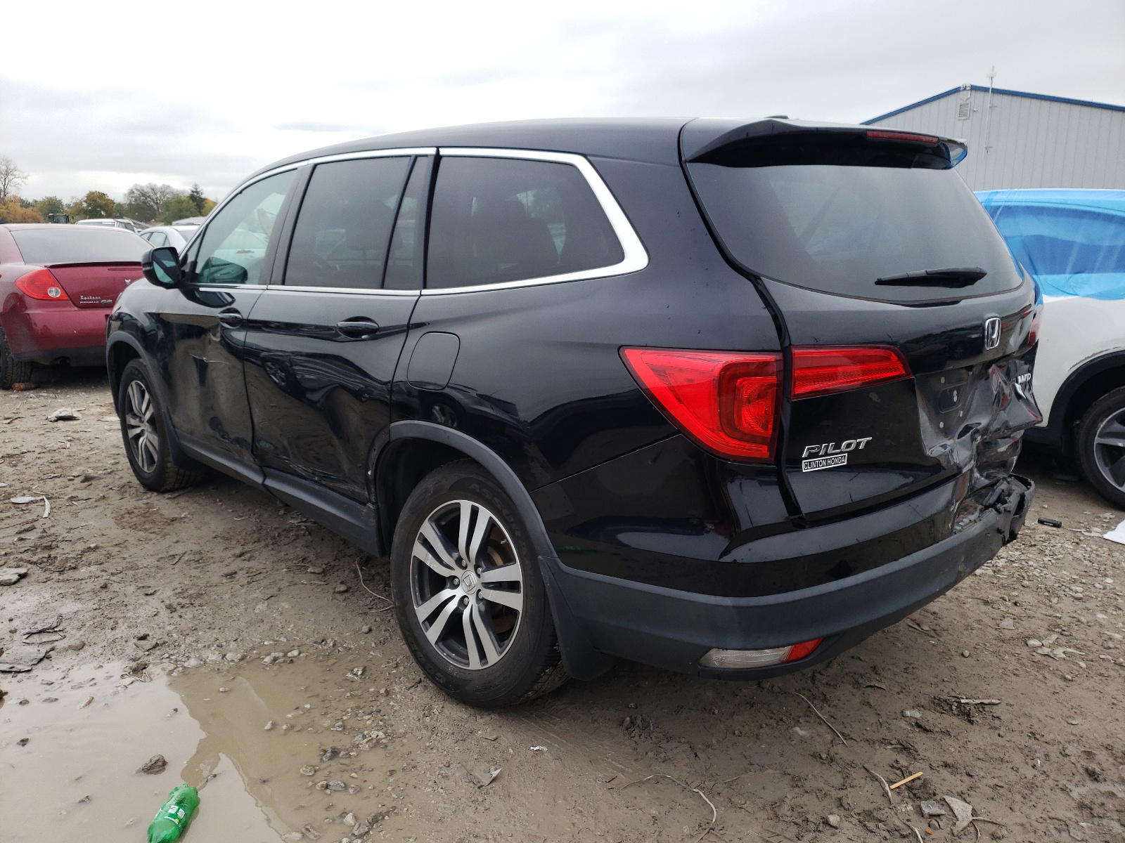 Photo 3 from auction – 2017 HONDA PILOT EXL with VIN 5FNYF6H59HB019096