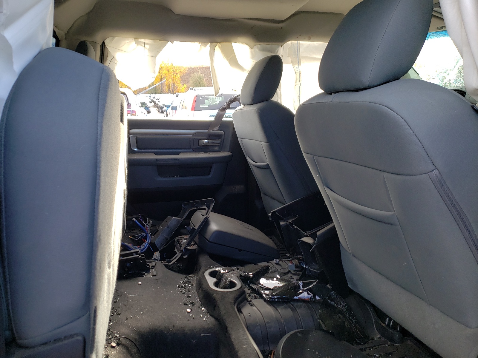 Photo 6 from auction – 2017 RAM 3500 SLT with VIN 3C63R3DL7HG603082