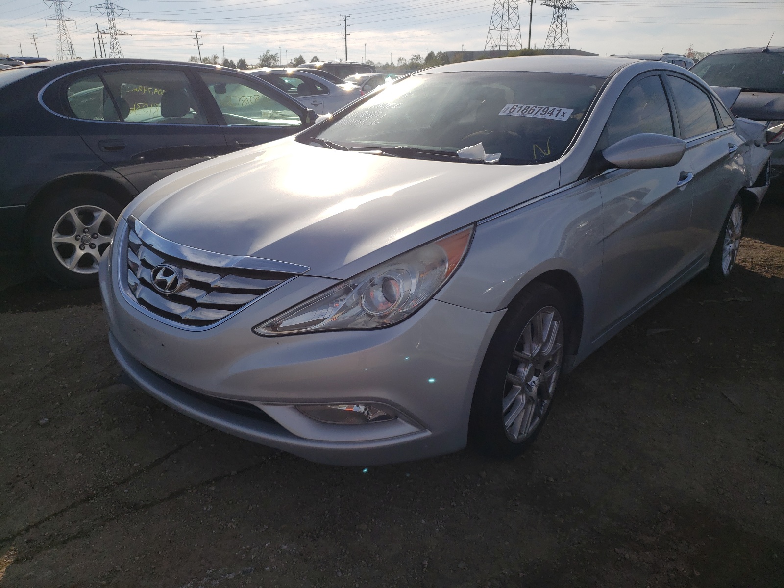 Photo 2 from auction – 2011 HYUNDAI SONATA SE with VIN 5NPEC4AB8BH195436