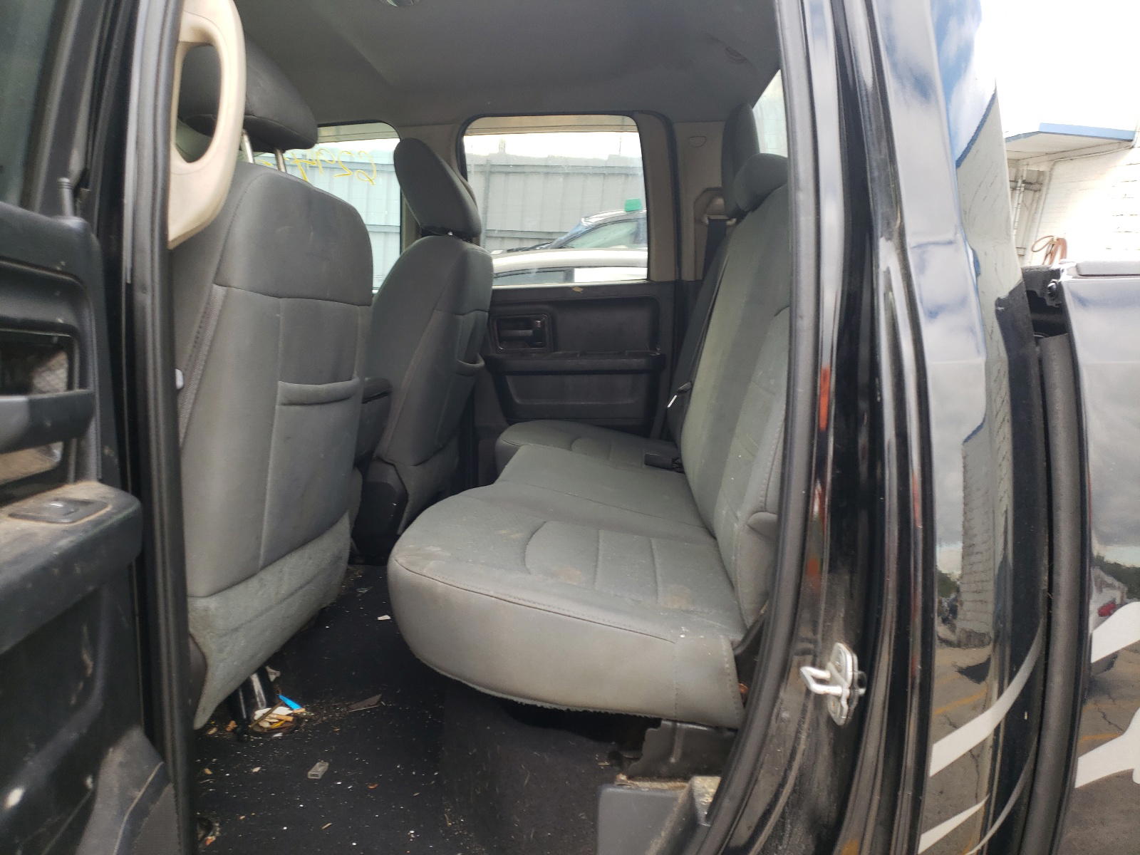 Photo 6 from auction – 2014 RAM 1500 ST with VIN 1C6RR7FT2ES118397
