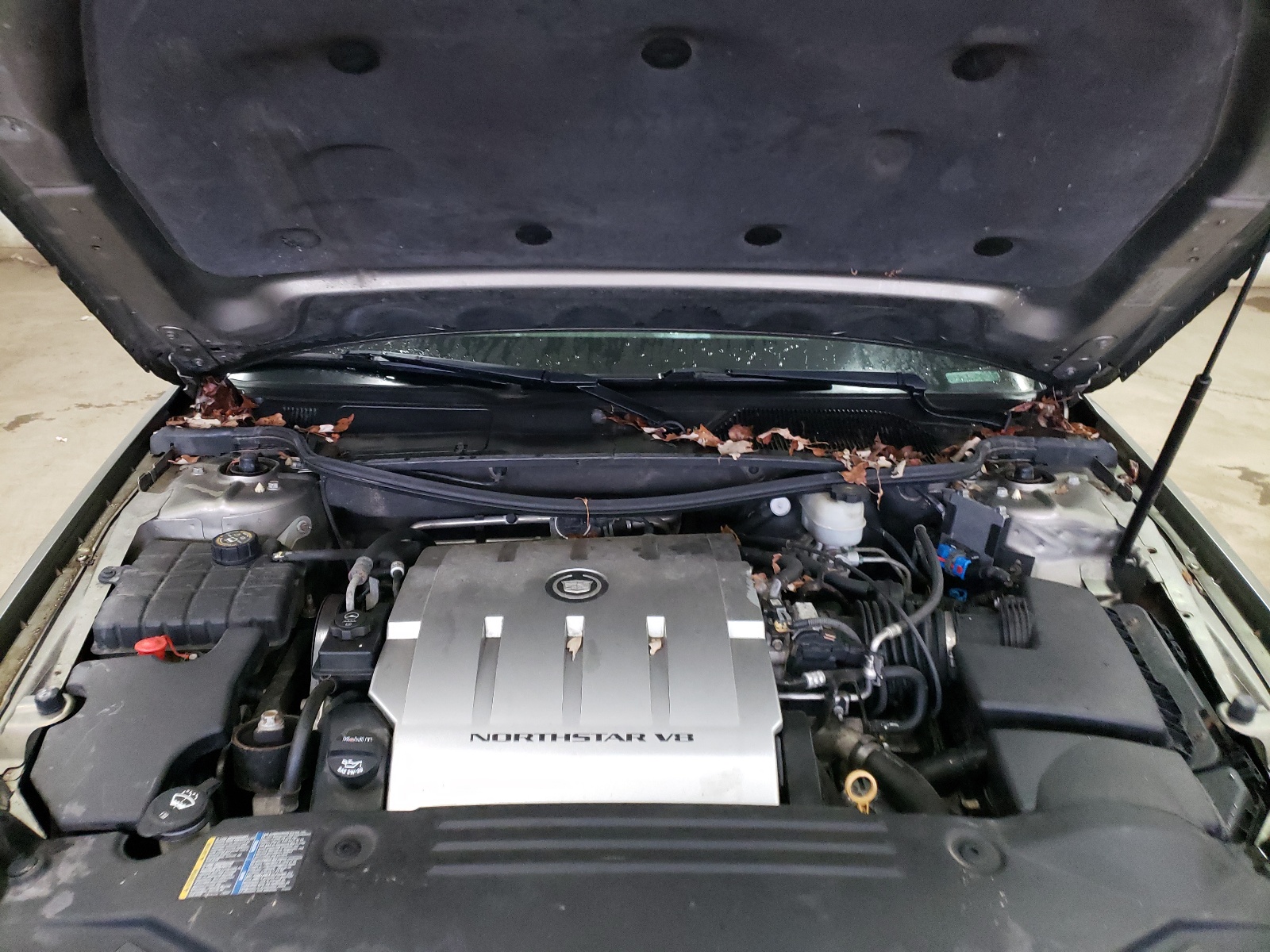 Photo 7 from auction – 2010 CADILLAC DTS with VIN 1G6KA5EY1AU119335