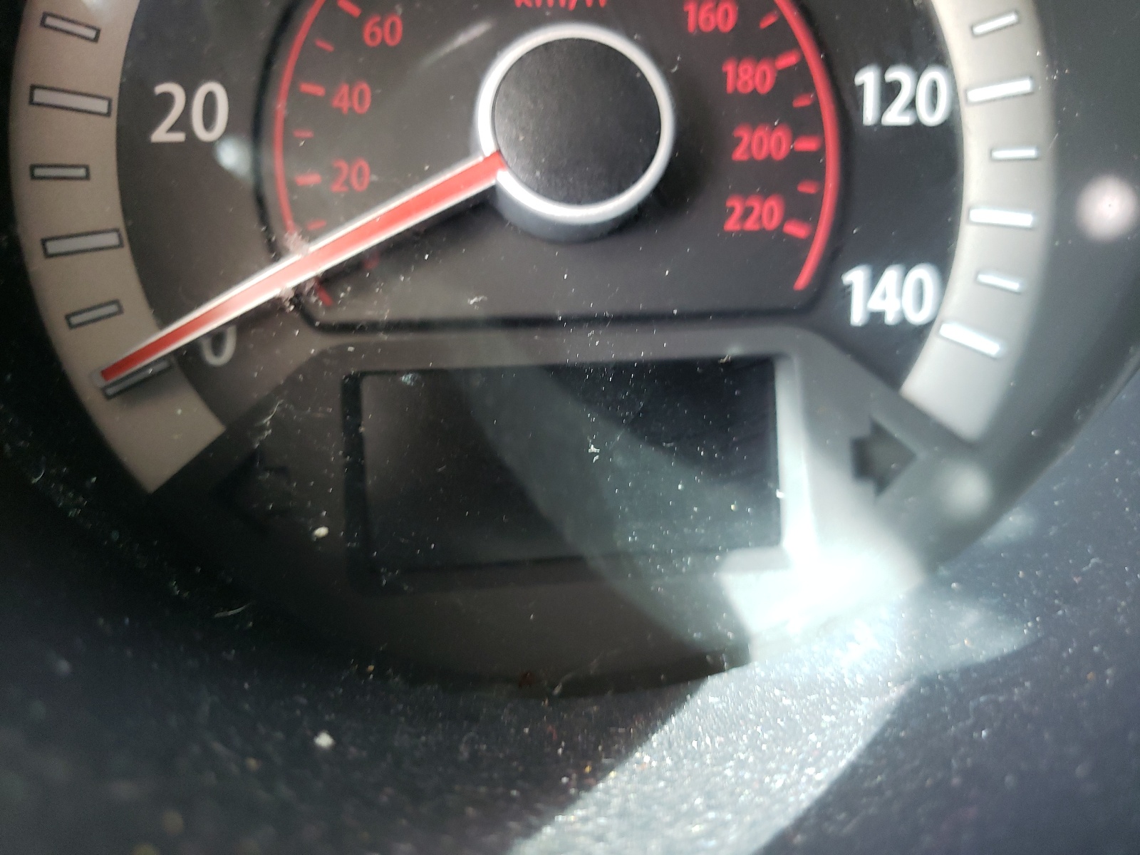 Photo 8 from auction – 2010 KIA FORTE EX with VIN KNAFU6A27A5168379