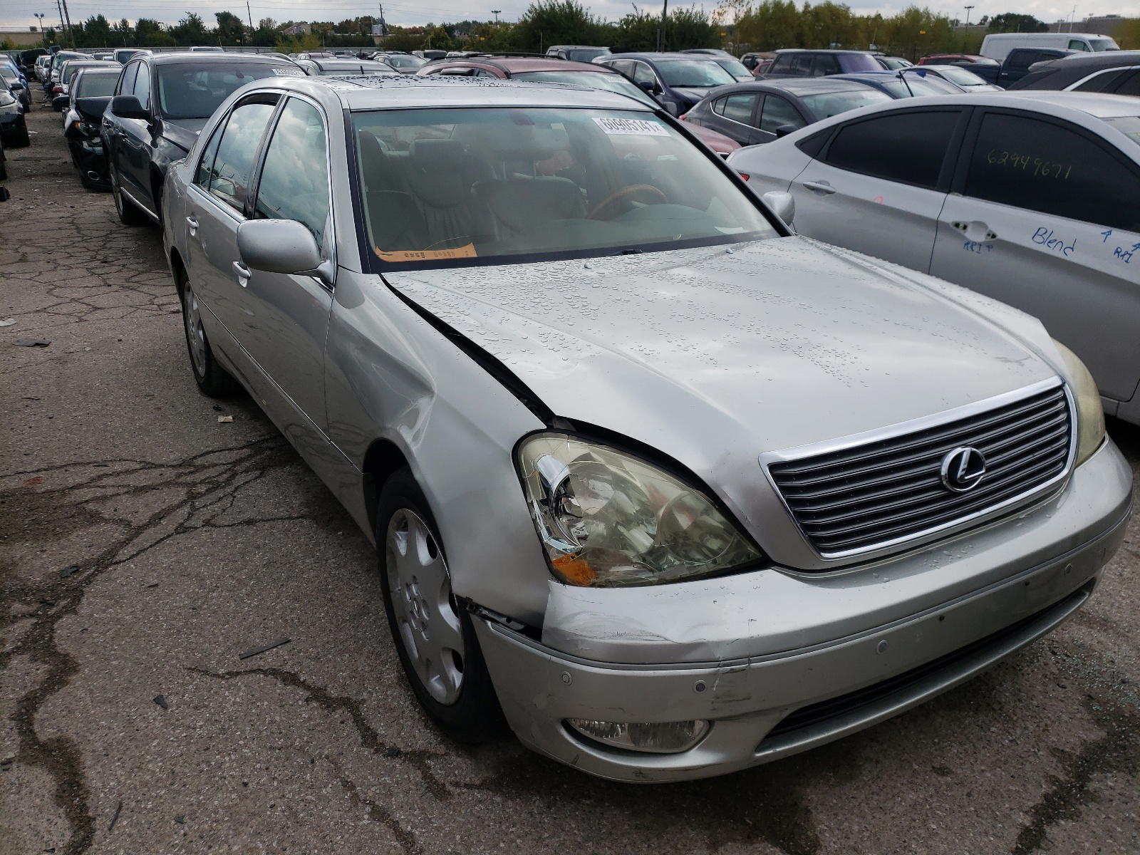 LEXUS LS 430 2003 with VIN JTHBN30F630117701 - Photo from auction