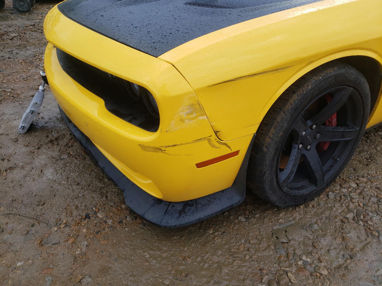 Photo 9 from auction – 2017 DODGE CHALLENGER with VIN 2C3CDZC92HH653876