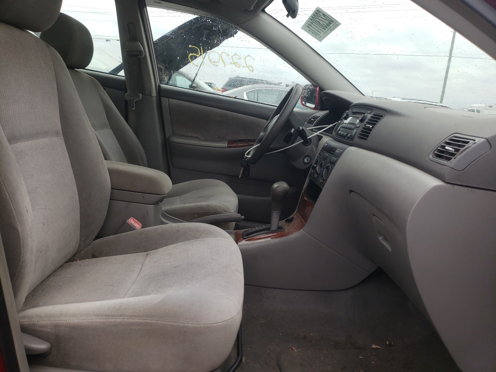Photo 5 from auction – 2006 TOYOTA COROLLA CE with VIN 1NXBR32E16Z575956