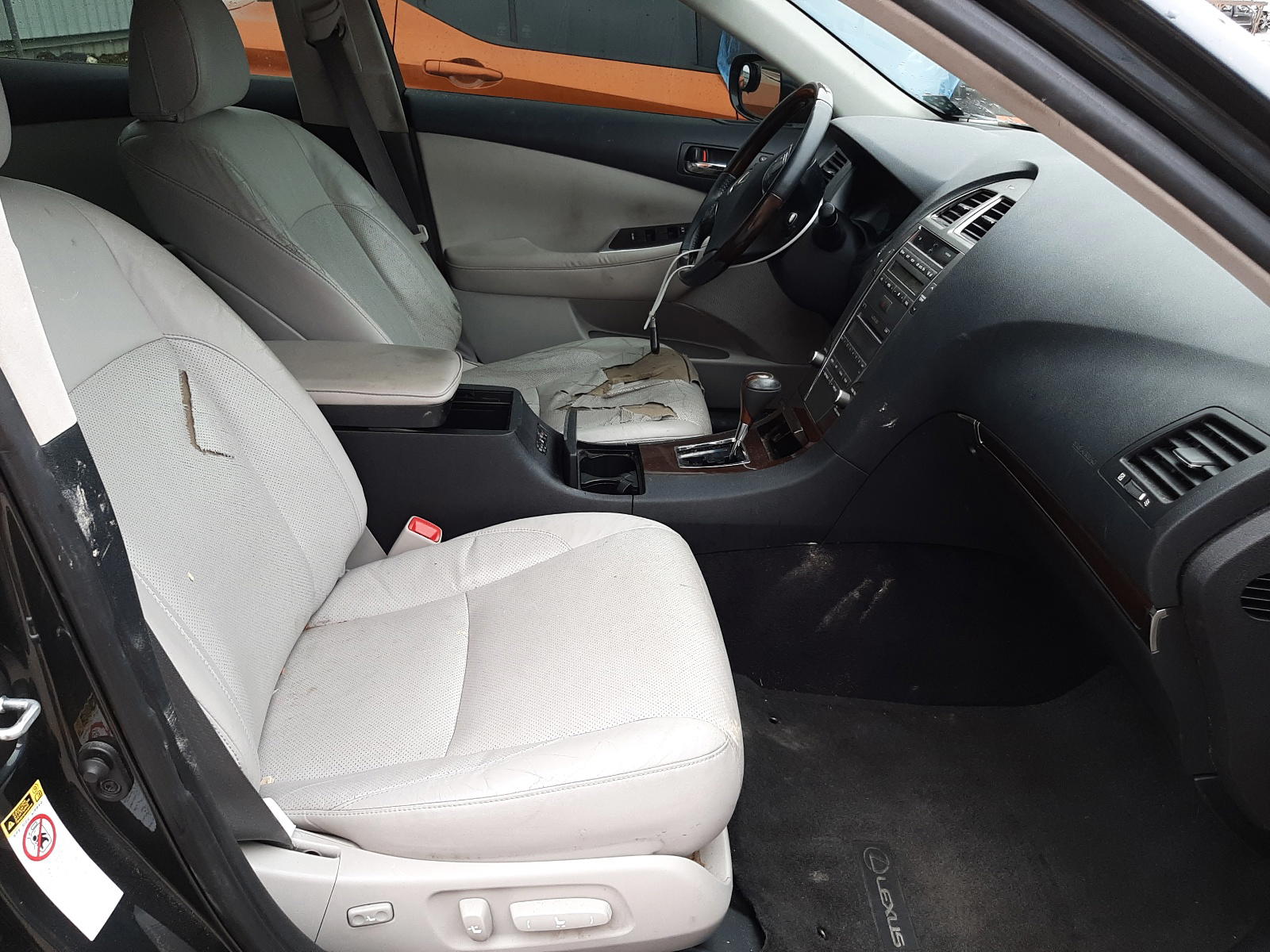 Photo 5 from auction – 2011 LEXUS ES 350 with VIN JTHBK1EG1B2434044