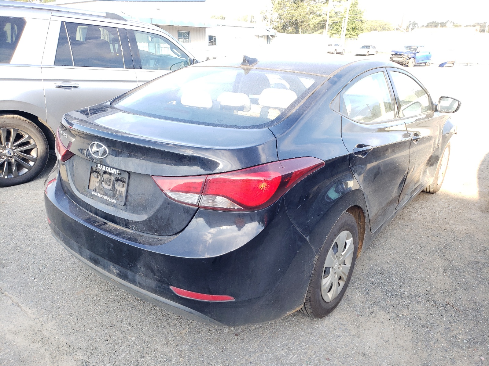 Photo 4 from auction – 2016 HYUNDAI ELANTRA SE with VIN KMHDH4AE2GU635117
