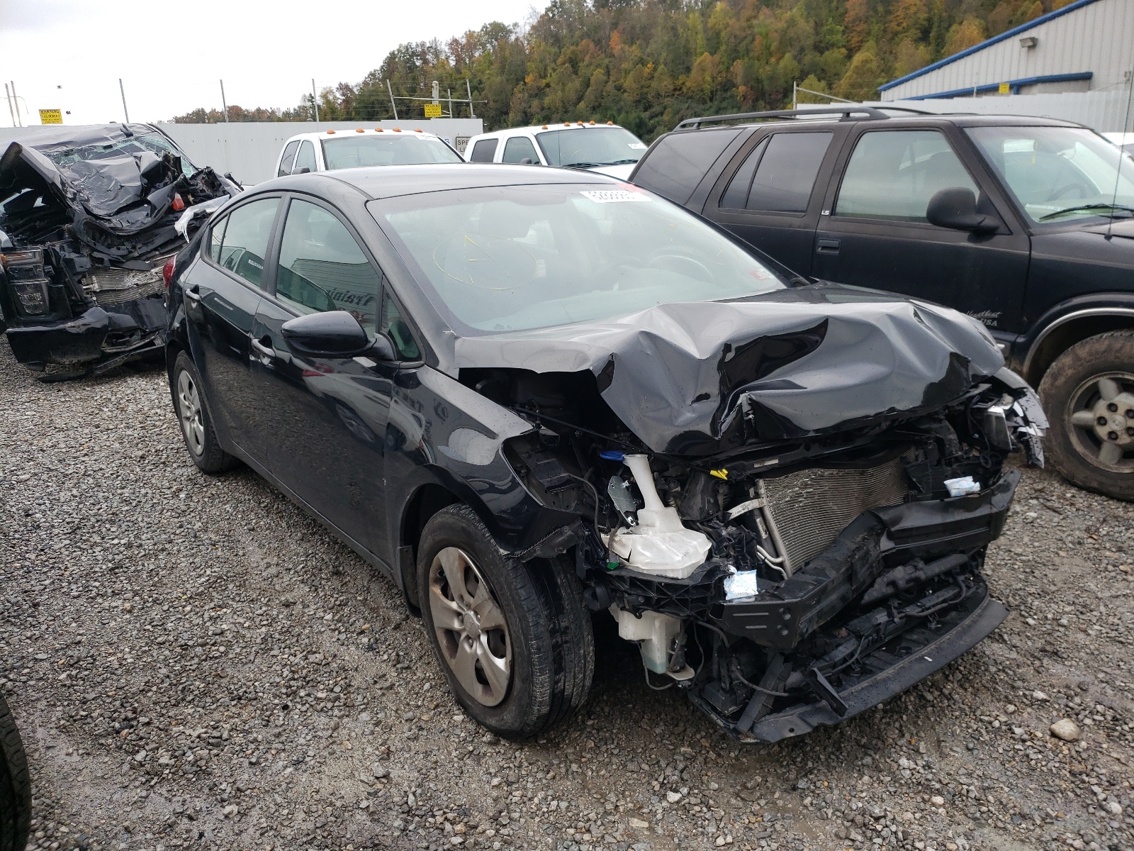 Photo 1 from auction – 2018 KIA FORTE LX with VIN 3KPFK4A74JE275595