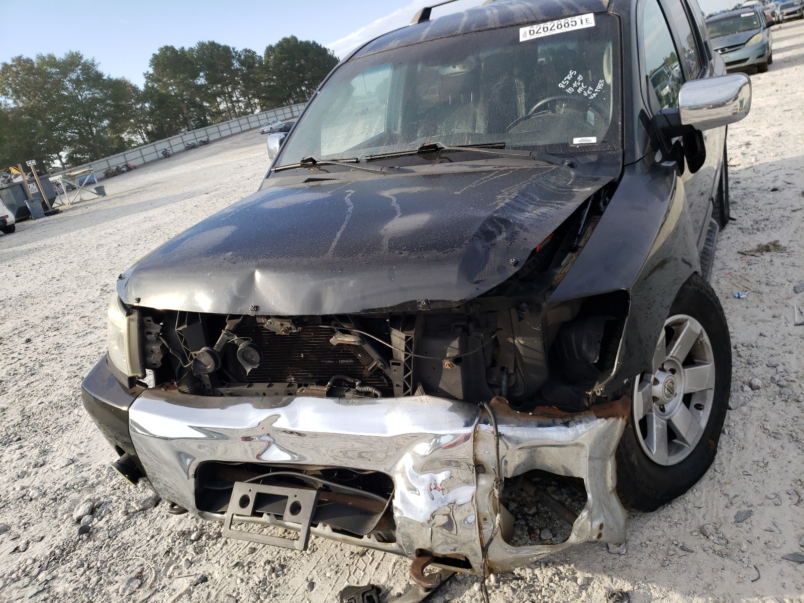 Photo 9 from auction – 2004 NISSAN ARMADA SE with VIN 5N1AA08B94N727455