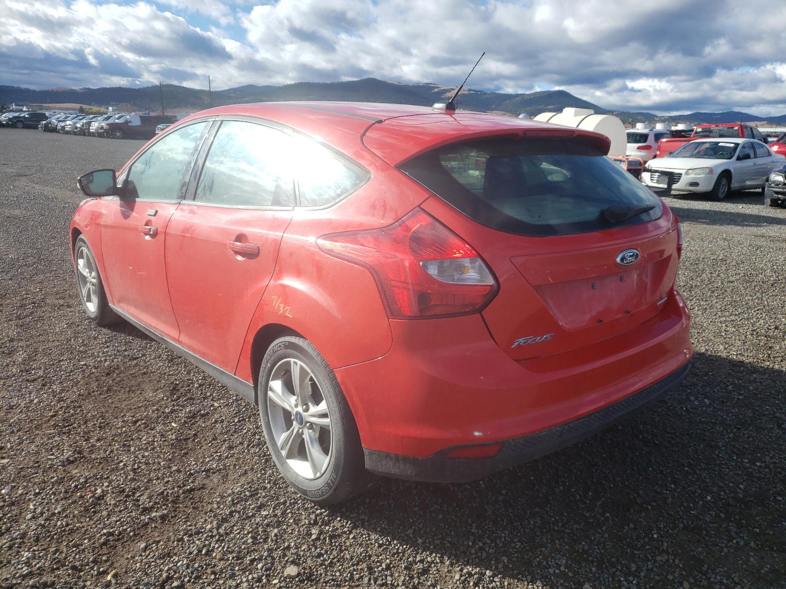 Photo 3 from auction – 2014 FORD FOCUS SE with VIN 1FADP3K27EL143679