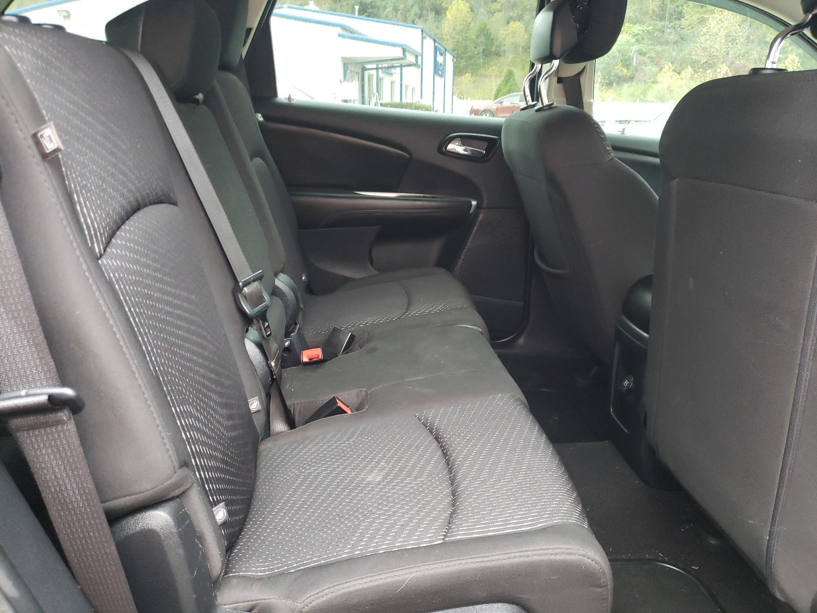 Photo 6 from auction – 2015 DODGE JOURNEY SE with VIN 3C4PDCAB2FT670682