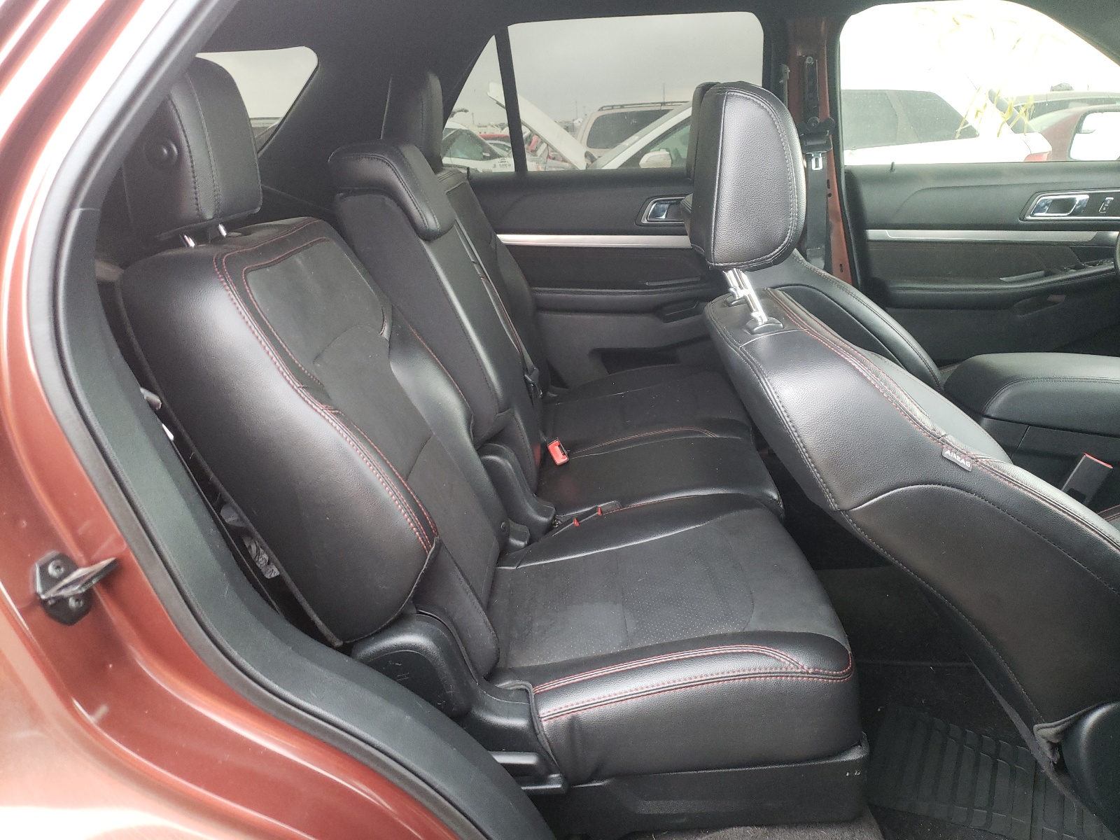 Photo 6 from auction – 2018 FORD EXPLORER X with VIN 1FM5K8D8XJGC14187
