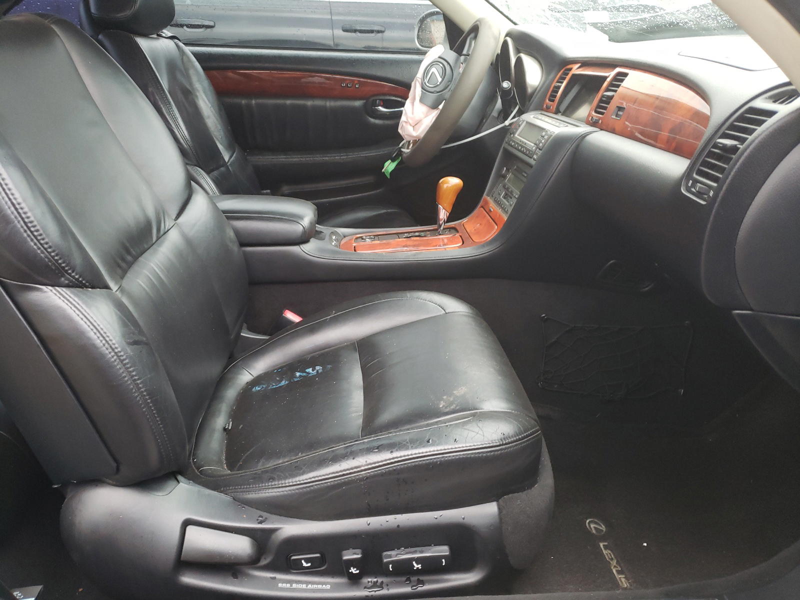 Photo 5 from auction – 2002 LEXUS SC 430 with VIN JTHFN48YX20026121