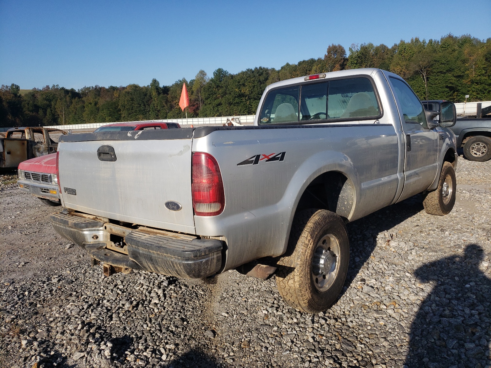 Photo 4 from auction – 1999 FORD F250 SUPER with VIN 1FTNF21F2XEA84354