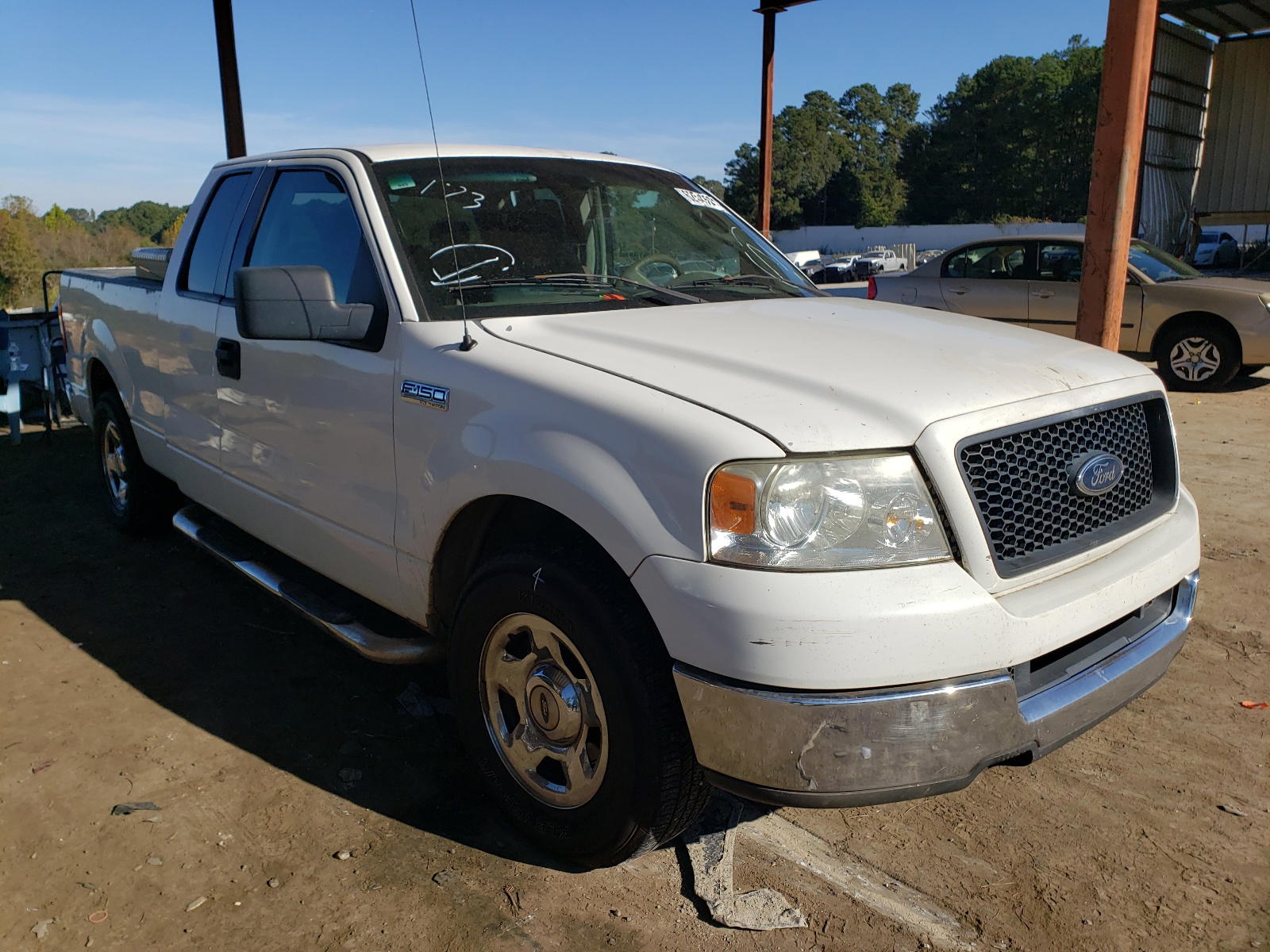 FORD F150 2005 with VIN 1FTRX12W75FA35097 - Photo from auction