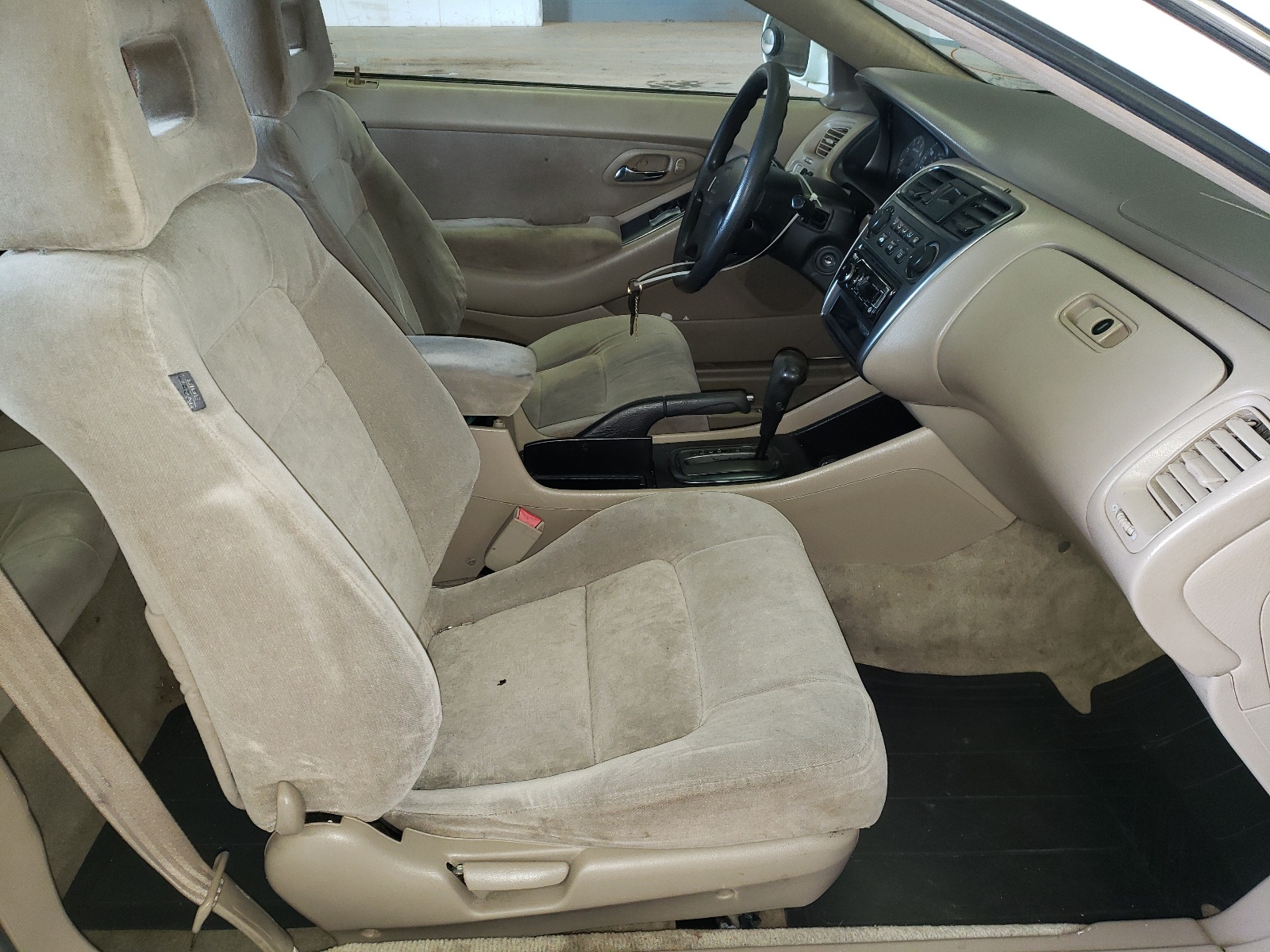 Photo 5 from auction – 2001 HONDA ACCORD EX with VIN 1HGCG32501A033385
