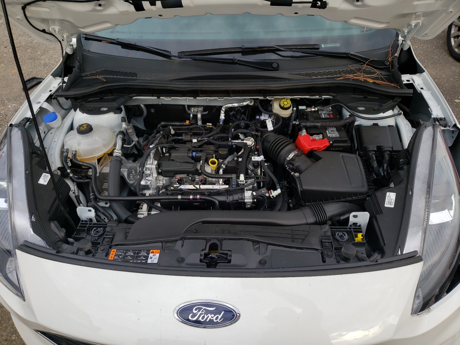 Photo 7 from auction – 2021 FORD ESCAPE SEL with VIN 1FMCU9H65MUA70585
