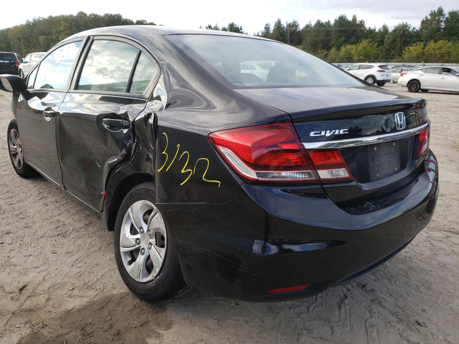 Photo 3 from auction – 2014 HONDA CIVIC LX with VIN 19XFB2F53EE253606