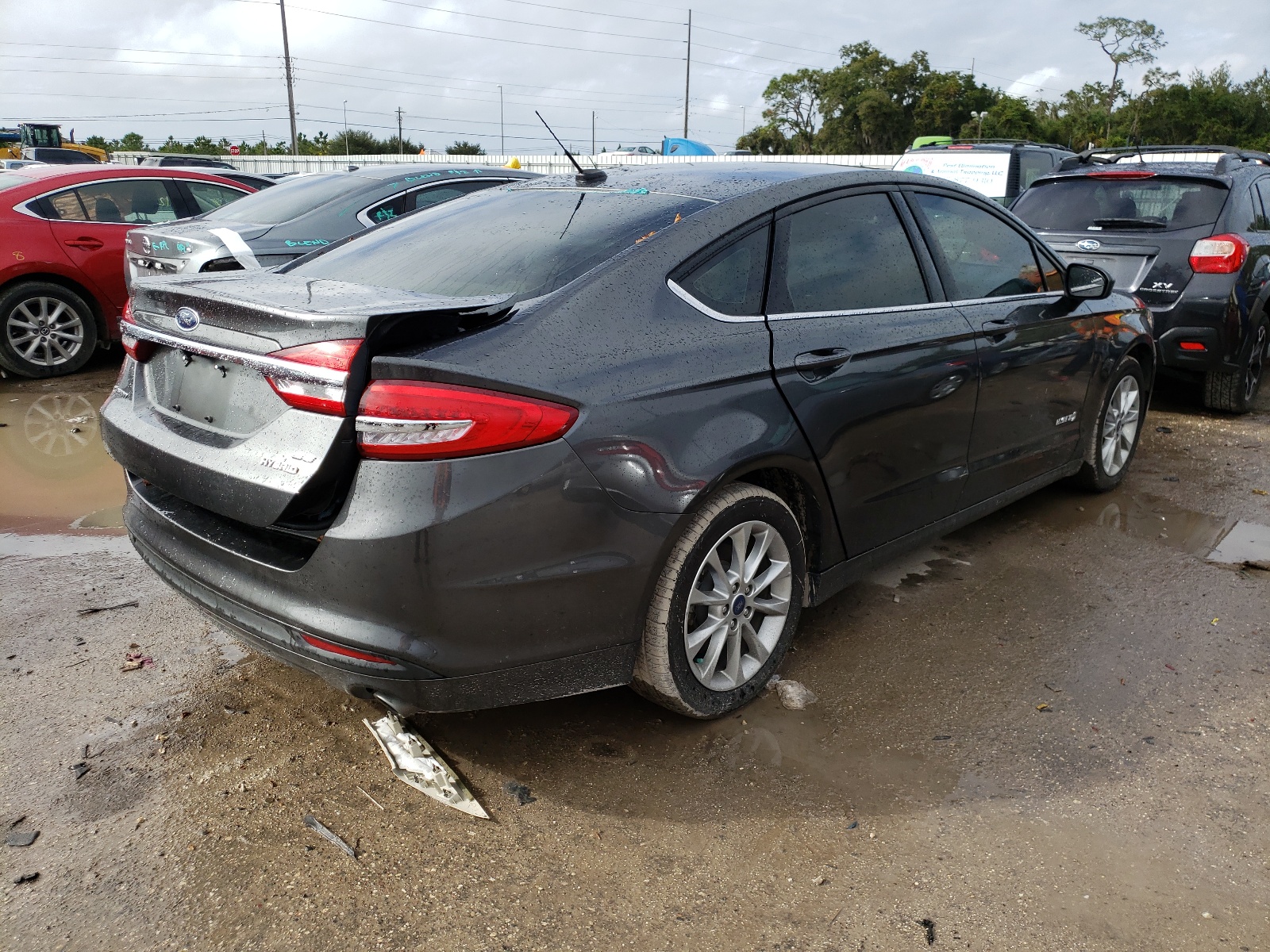 Photo 4 from auction – 2017 FORD FUSION HYB with VIN 3FA6P0LU6HR280044