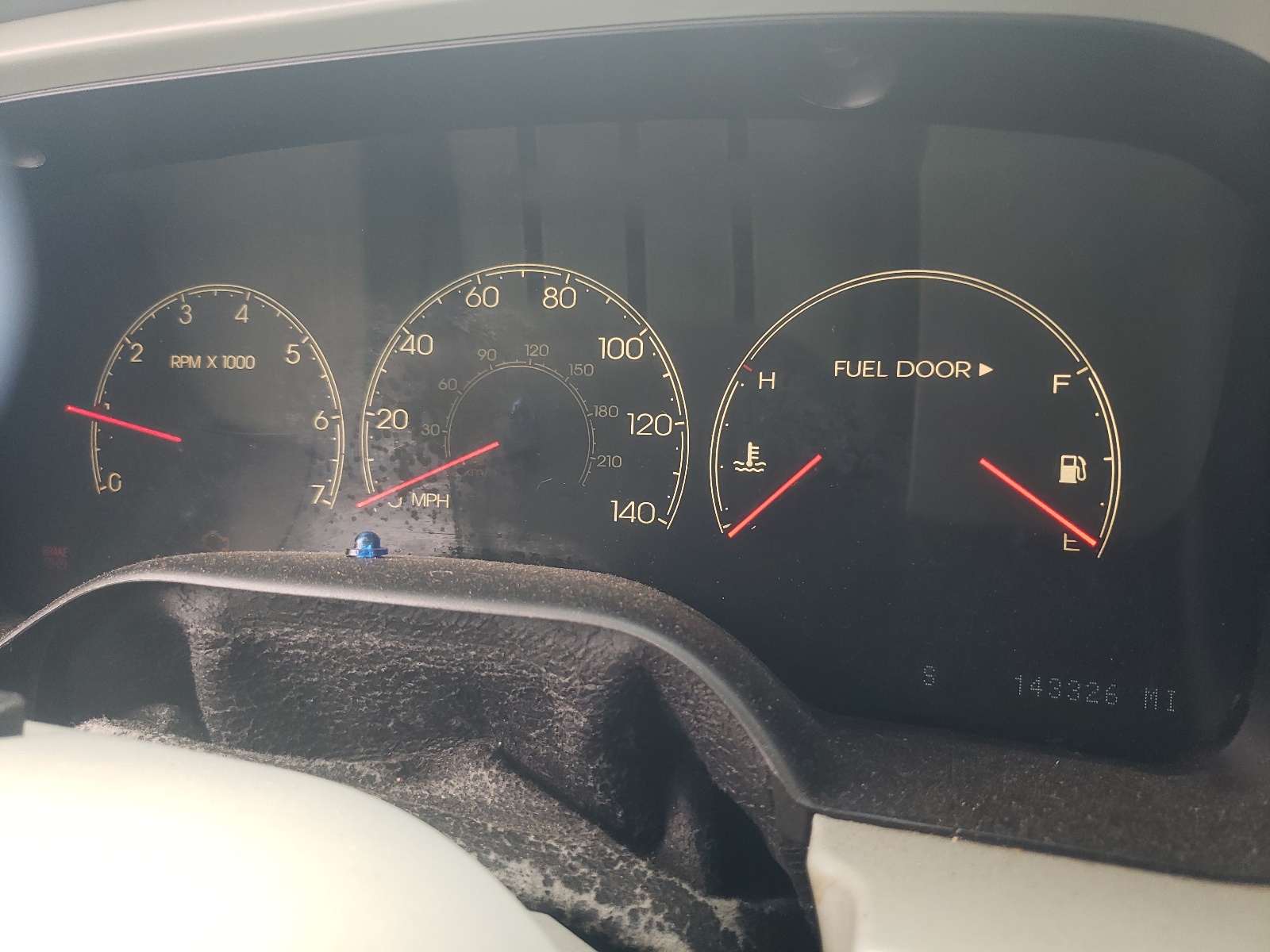 Photo 8 from auction – 2003 LINCOLN AVIATOR with VIN 5LMEU78H33ZJ28657
