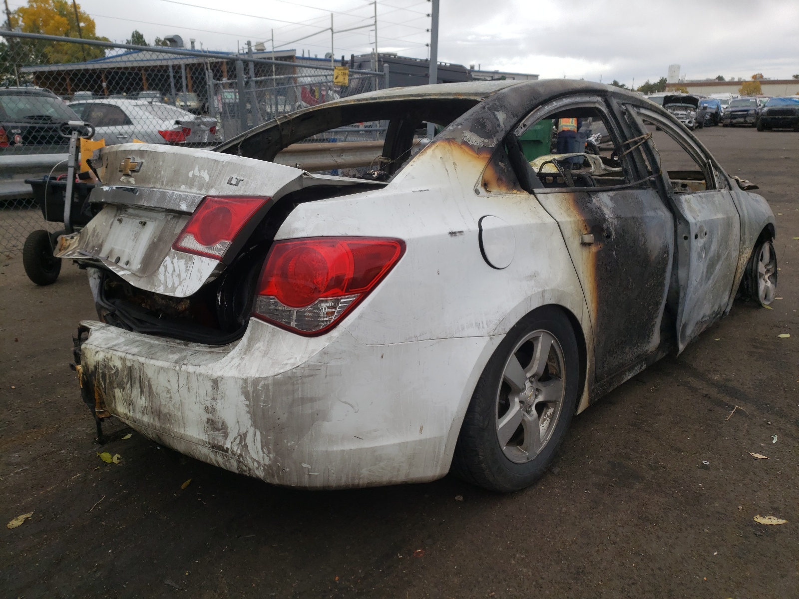 Photo 4 from auction – 2015 CHEVROLET CRUZE LT with VIN 1G1PC5SB9F7256325