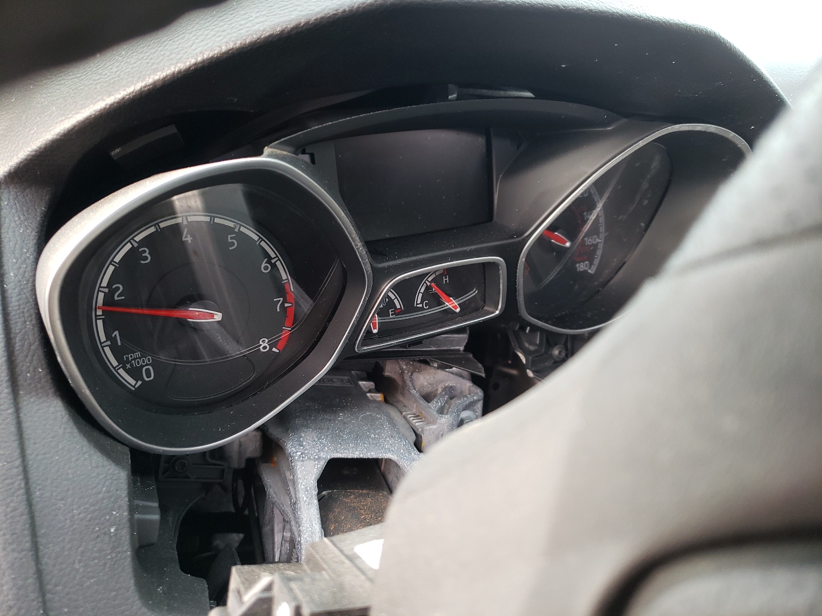 Photo 8 from auction – 2018 FORD FOCUS ST with VIN 1FADP3L98JL281866