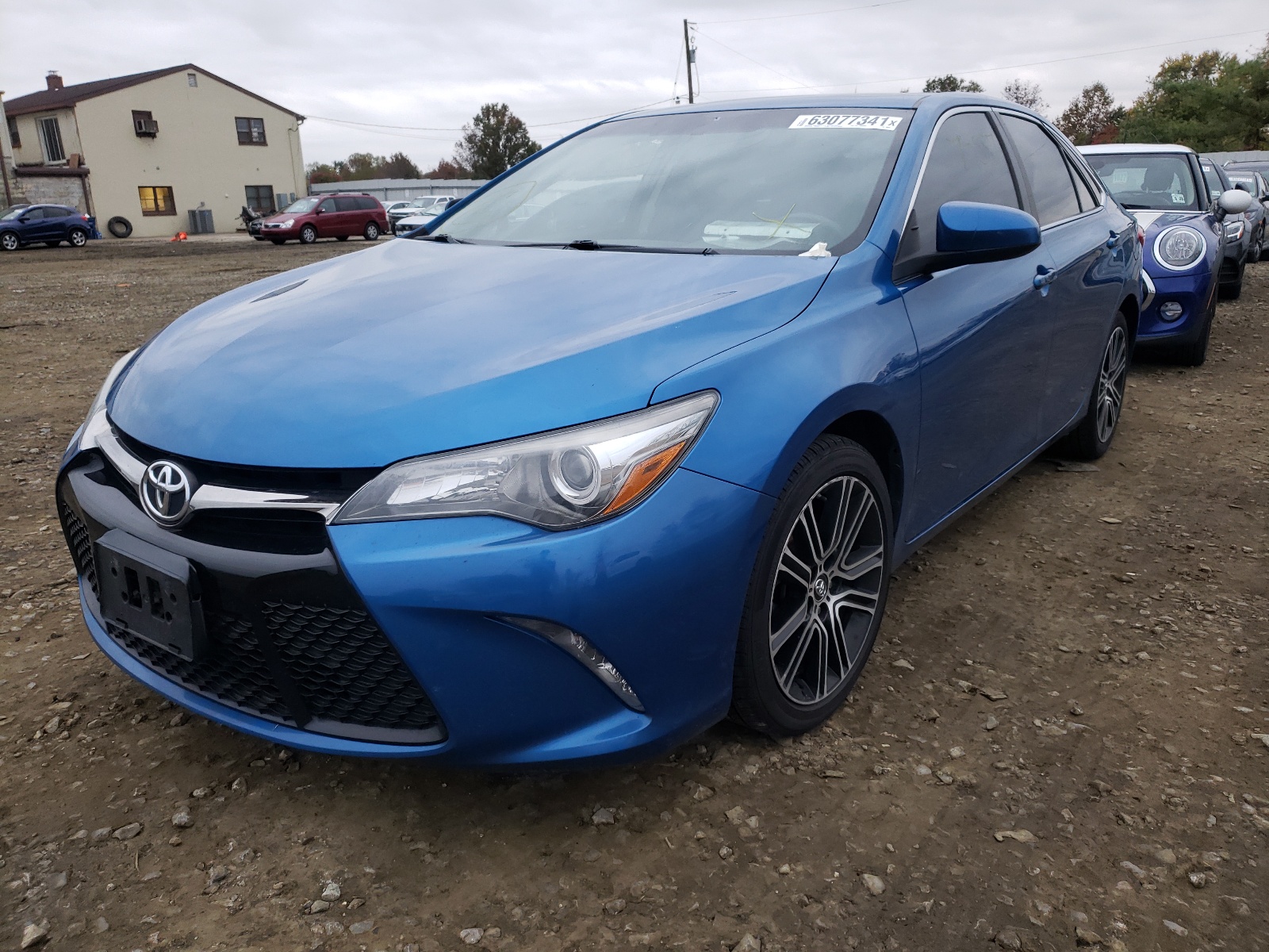 Photo 2 from auction – 2016 TOYOTA CAMRY LE with VIN 4T1BF1FK7GU560926