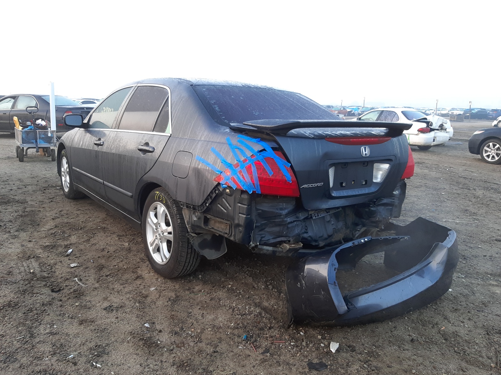 Photo 3 from auction – 2007 HONDA ACCORD SE with VIN JHMCM56327C026199