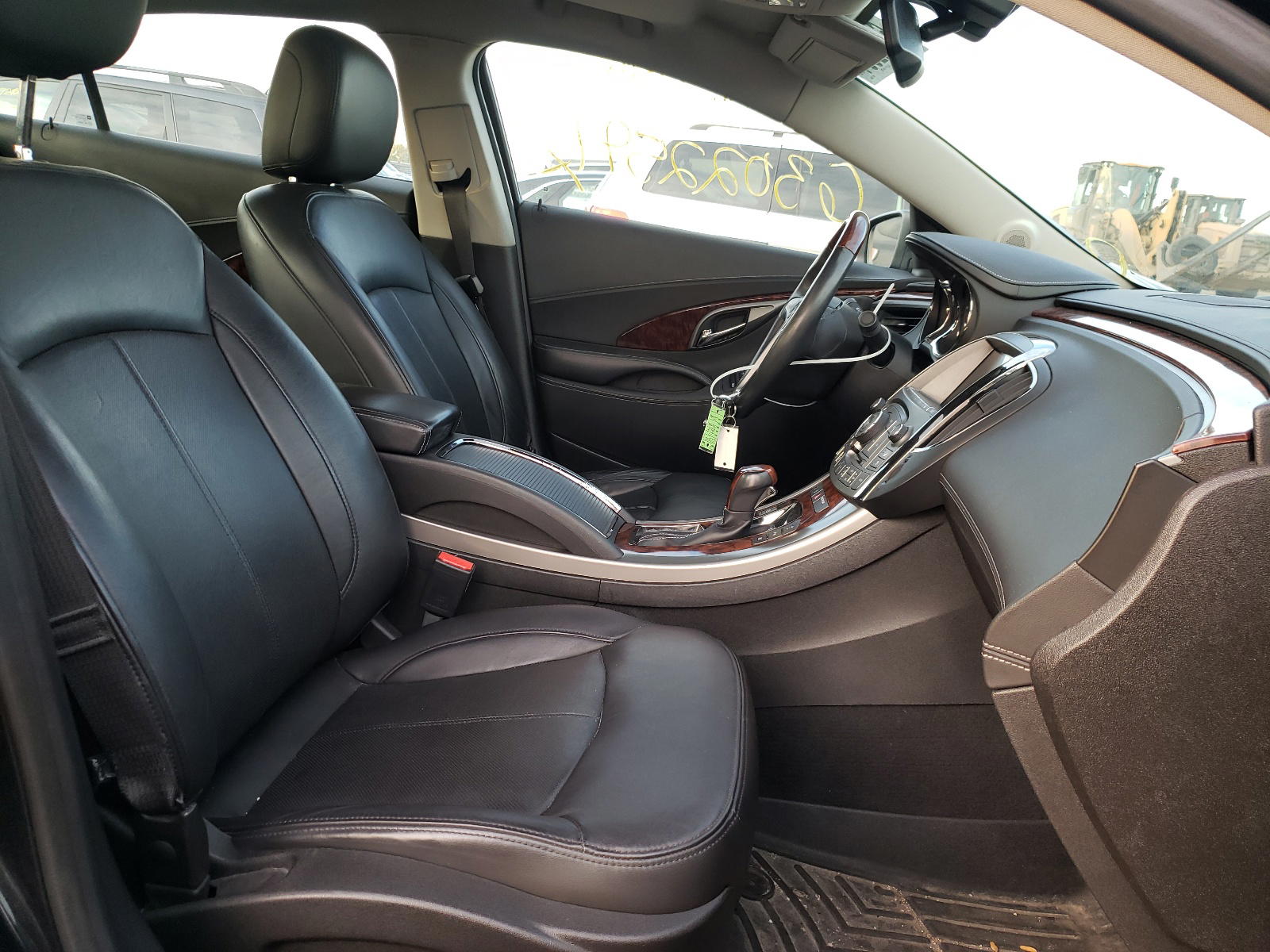 Photo 5 from auction – 2013 BUICK LACROSSE P with VIN 1G4GF5E39DF233984