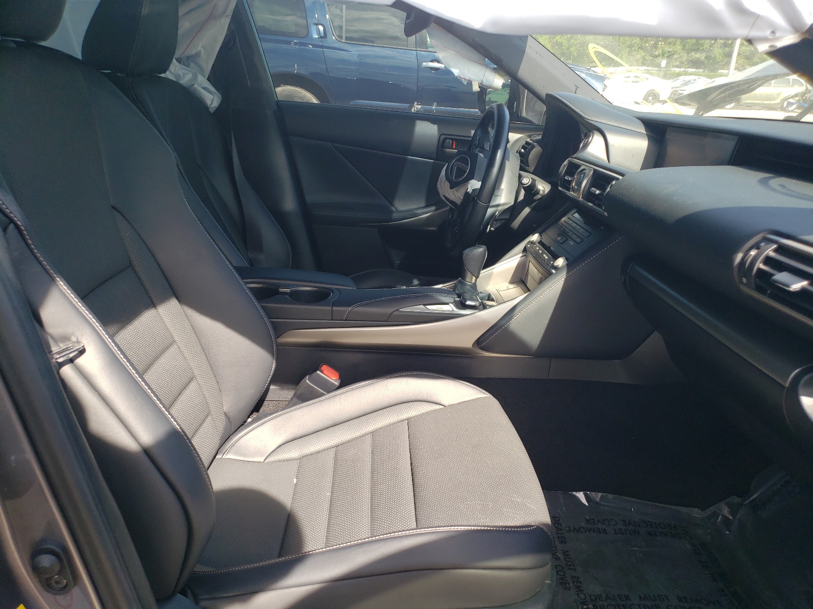 Фото 5 с аукциона – 2018 LEXUS IS 350 с VIN JTHBZ1D23J5033772