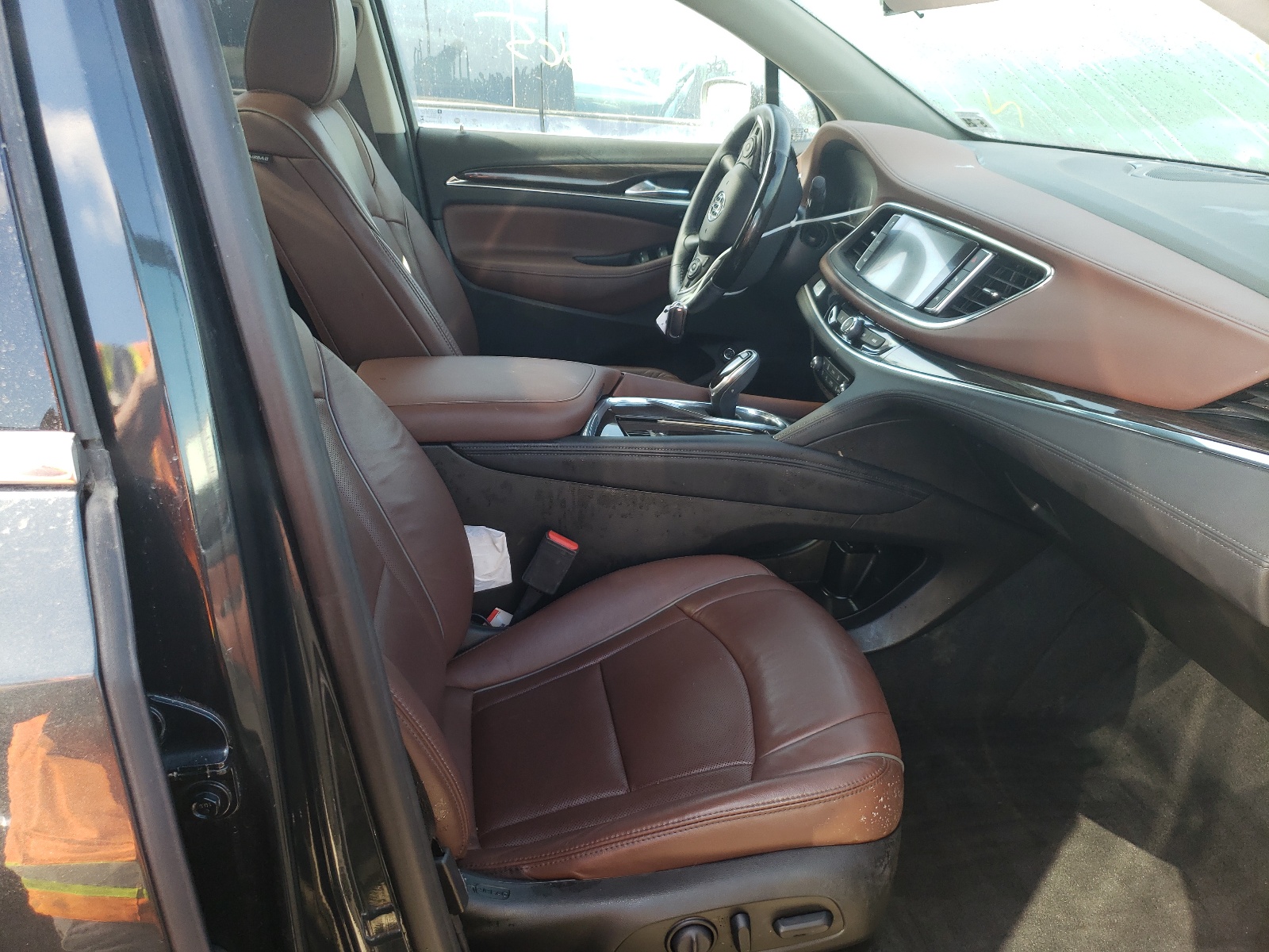 Photo 5 from auction – 2018 BUICK ENCLAVE AV with VIN 5GAEVCKWXJJ270442