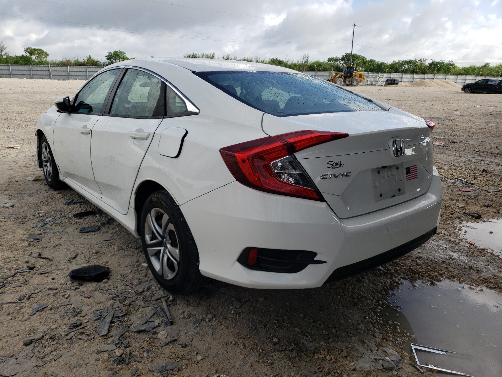 Photo 3 from auction – 2016 HONDA CIVIC LX with VIN 19XFC2F54GE096250