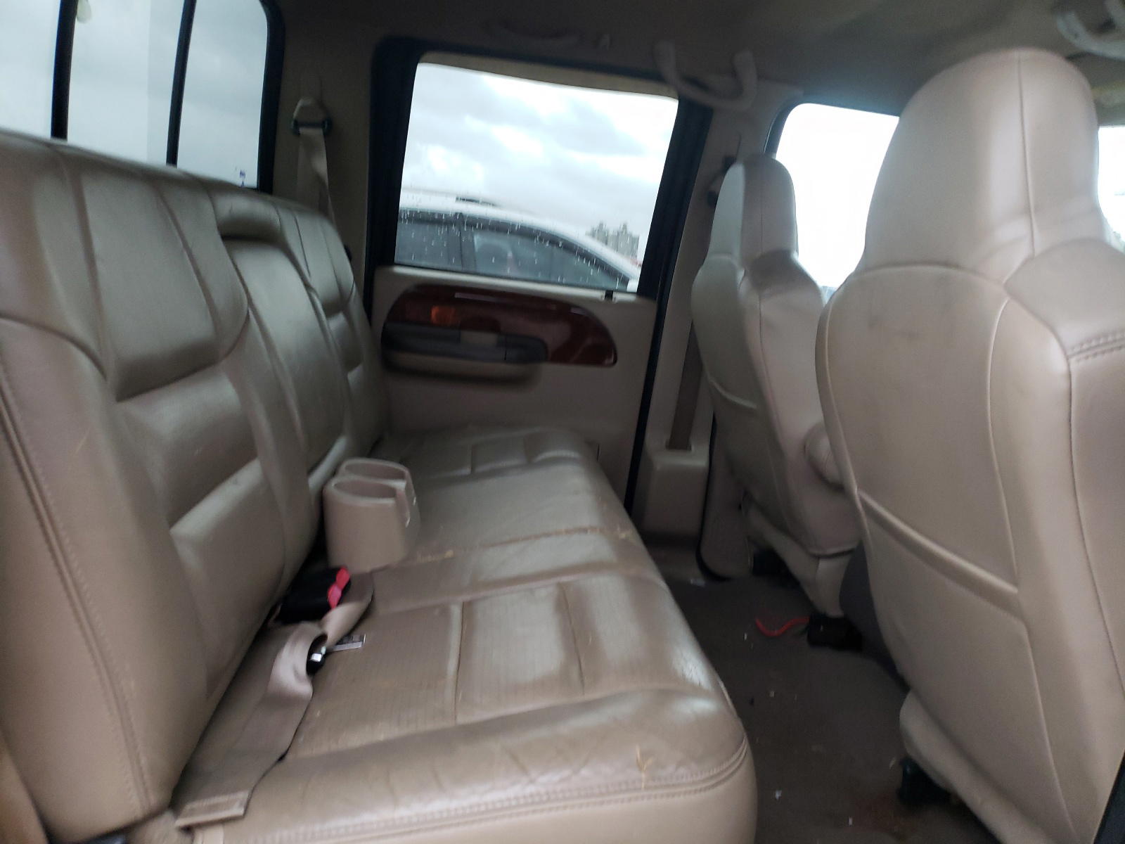Photo 6 from auction – 2002 FORD F250 SUPER with VIN 1FTNW20F32EB86899