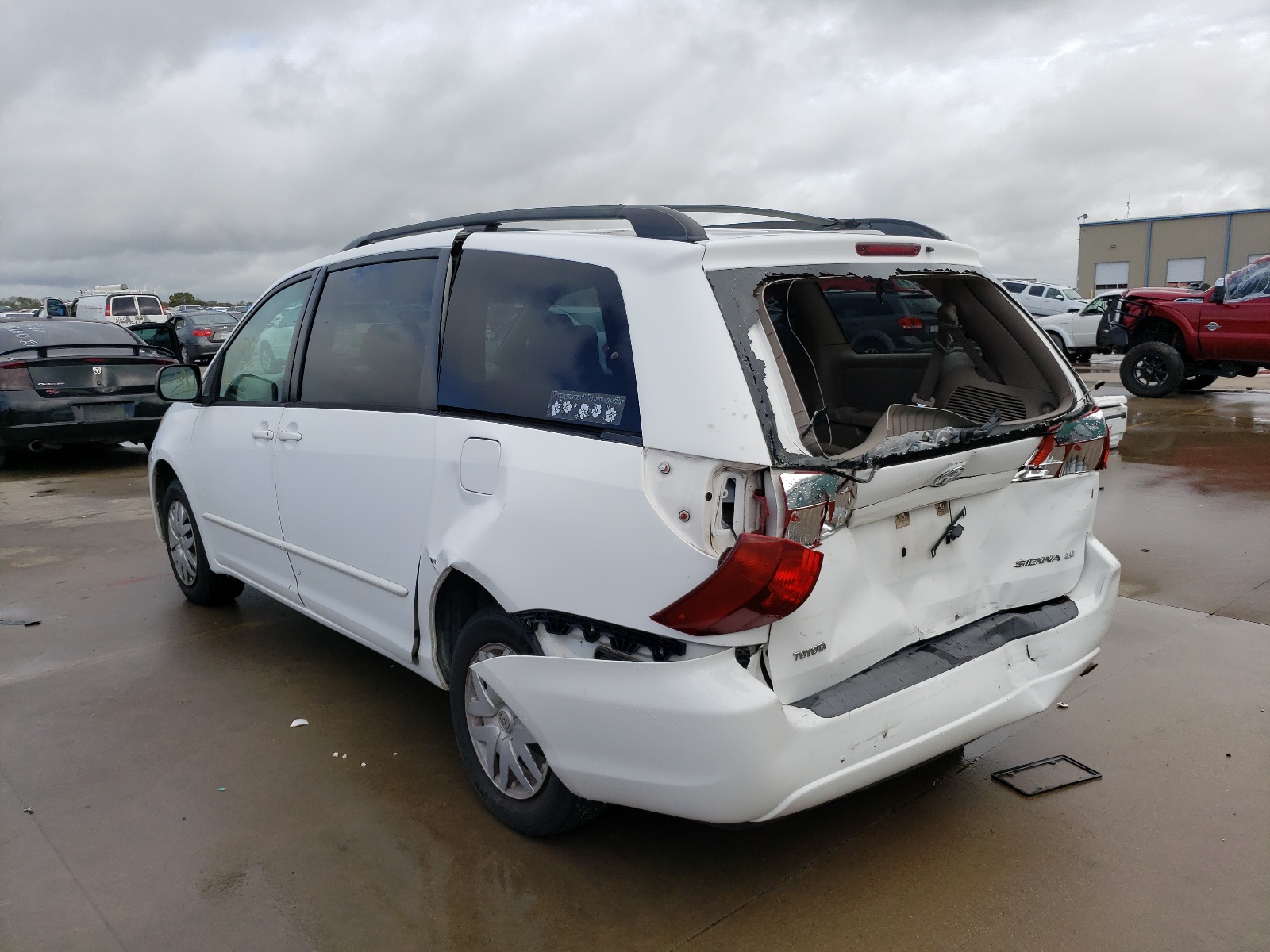 Photo 3 from auction – 2005 TOYOTA SIENNA CE with VIN 5TDZA23C45S301638