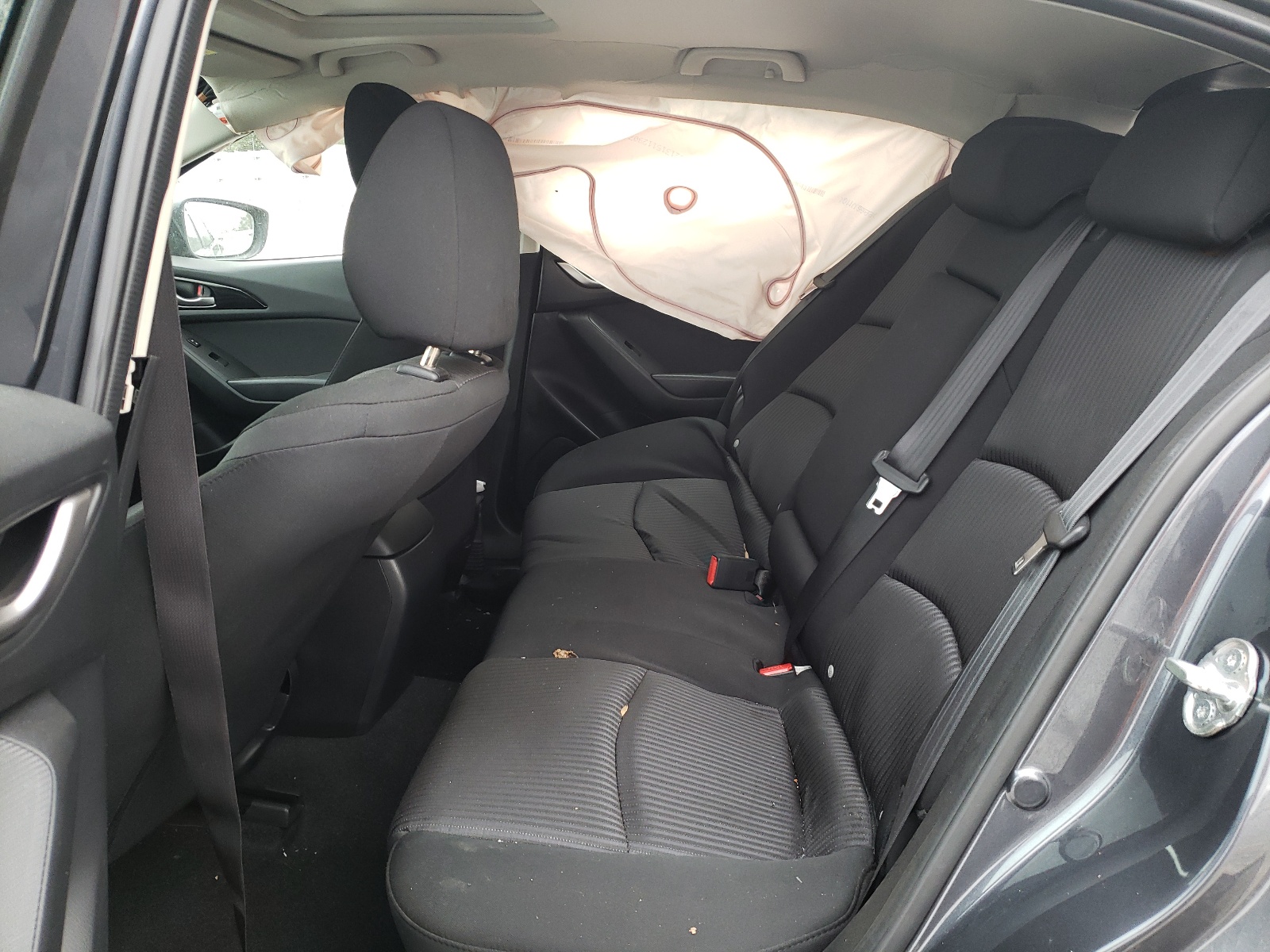 Photo 6 from auction – 2016 MAZDA 3 TOURING with VIN JM1BM1M79G1336373