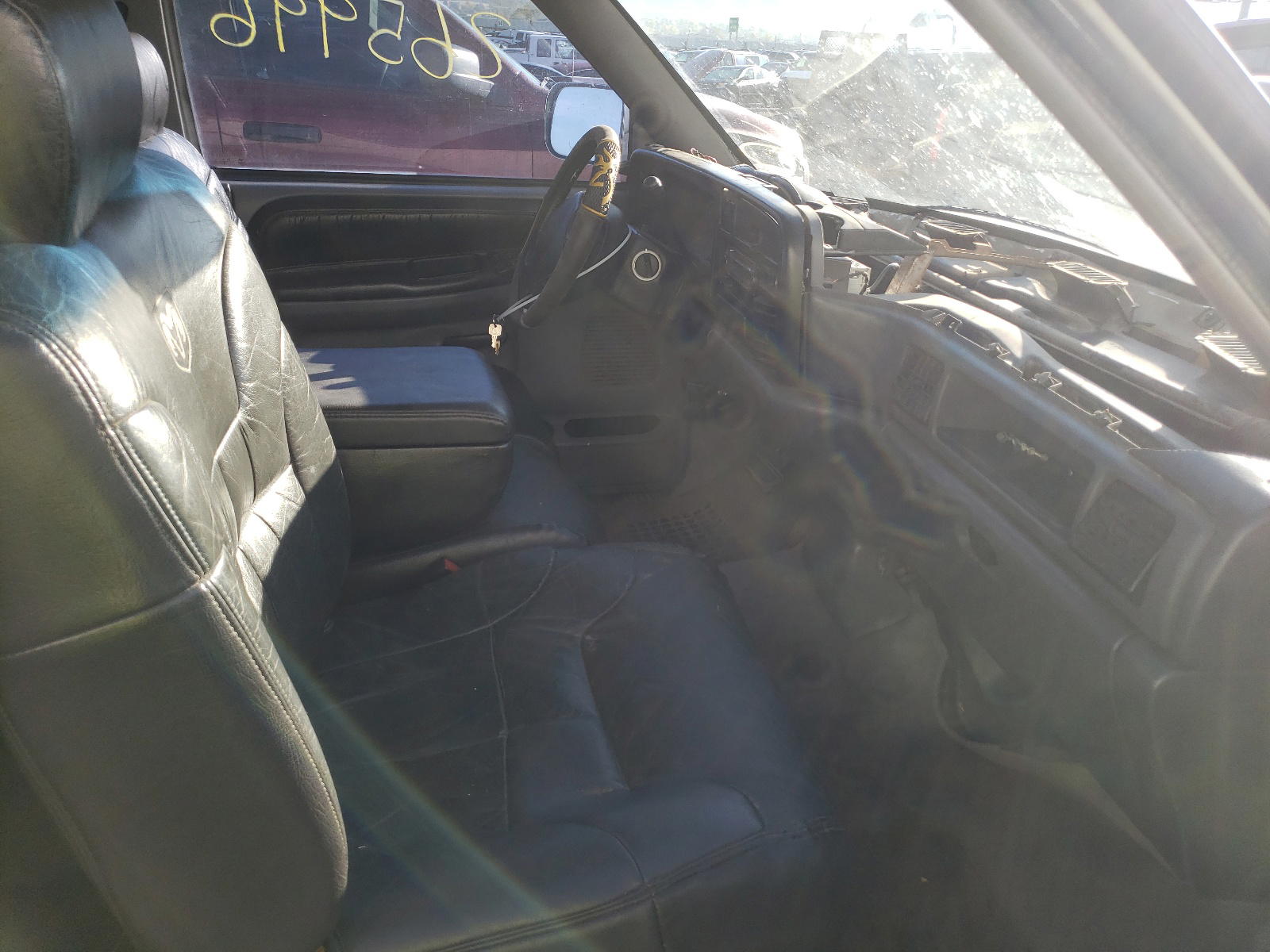 Photo 5 from auction – 1997 DODGE RAM 3500 with VIN 3B7MC33D3VM584990