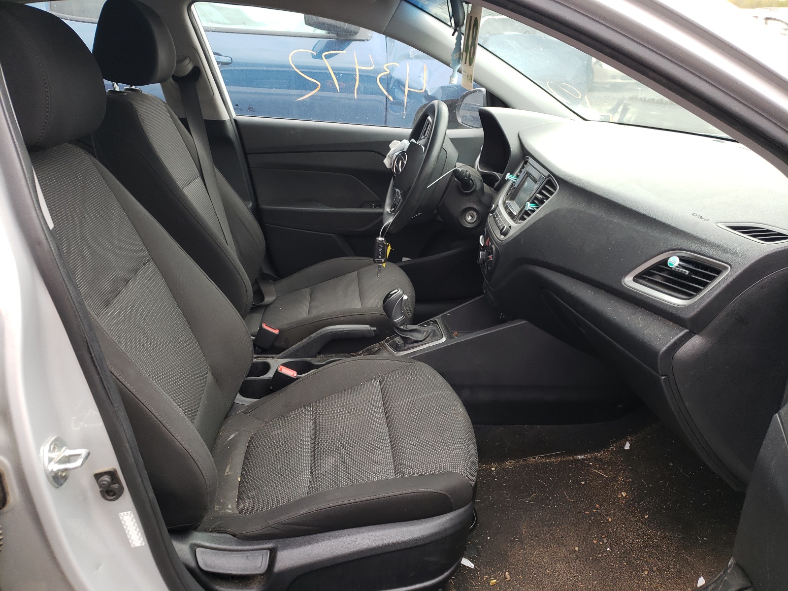 Photo 5 from auction – 2019 HYUNDAI ACCENT SE with VIN 3KPC24A3XKE074320
