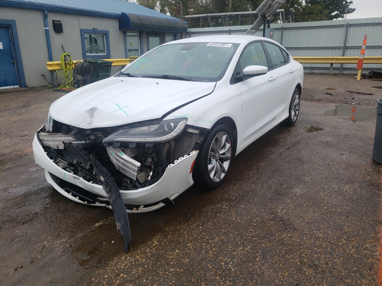 Zdjęcie 2 z aukcji – 2015 CHRYSLER 200 S z VIN 1C3CCCBG5FN542937